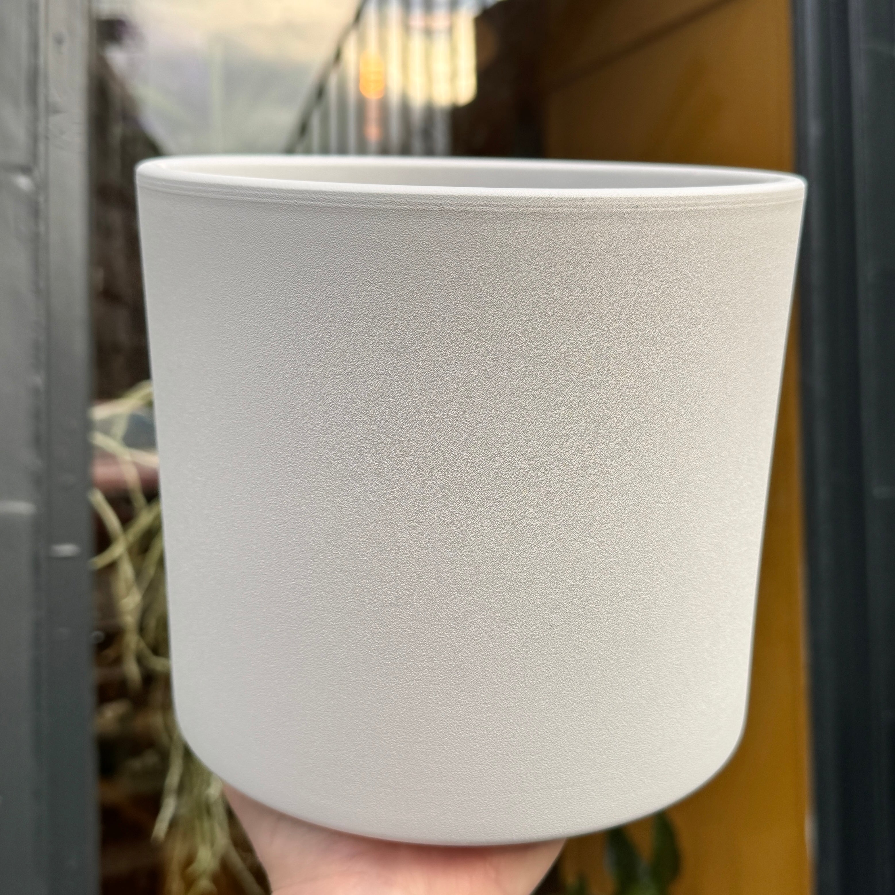 Matt Pot - White | 20cm