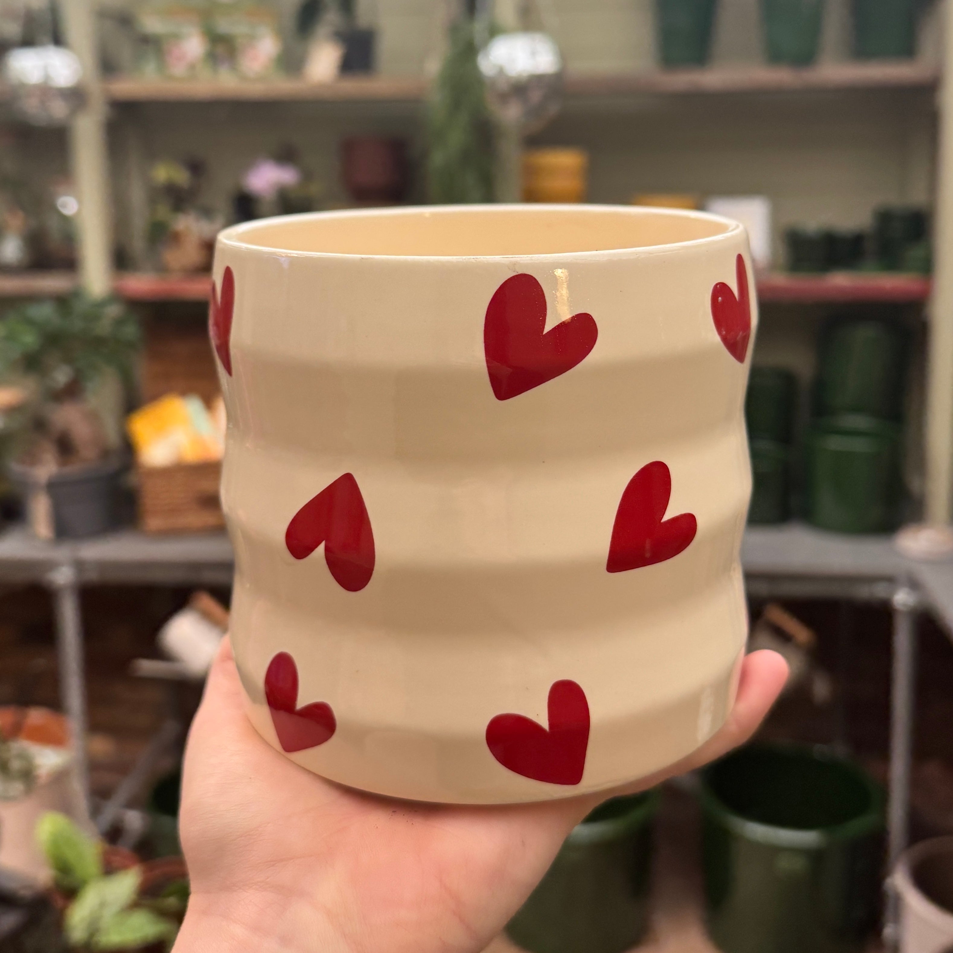 White Ceramic Hearts Plant Pot – Limited Edition