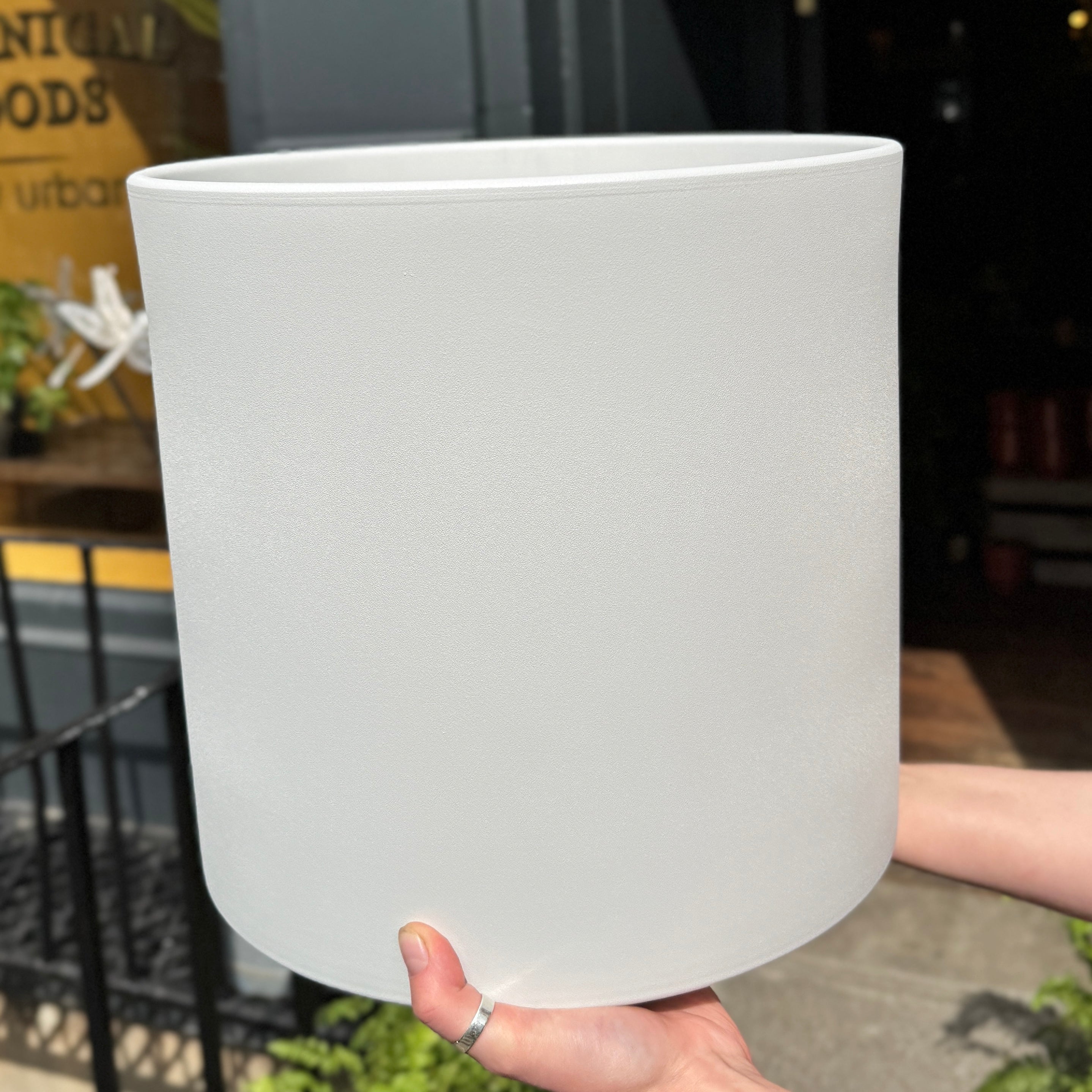 Matt Pot - White | 33cm