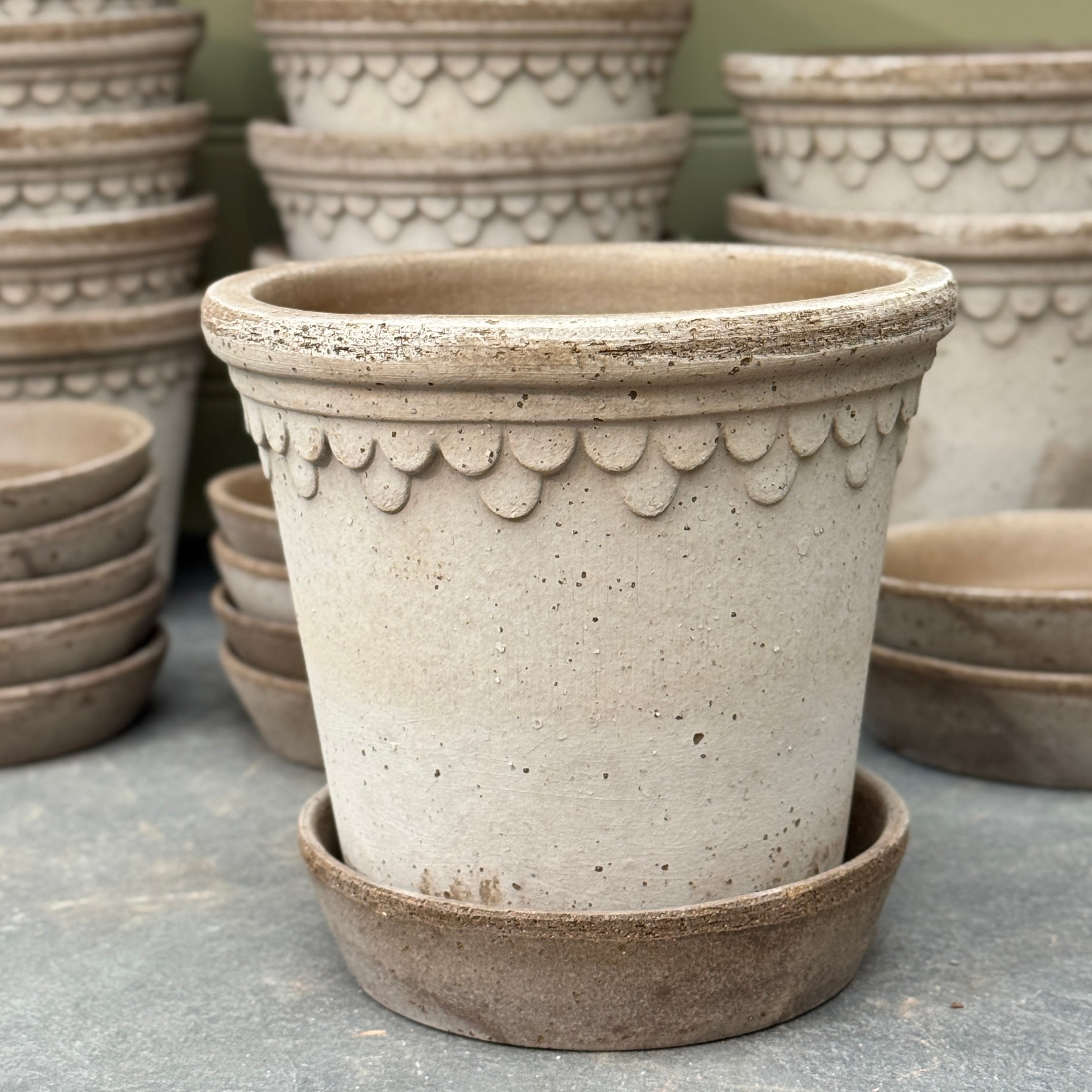 Bergs Potter Copenhagen Pot & Saucer Set - Grey Terracotta