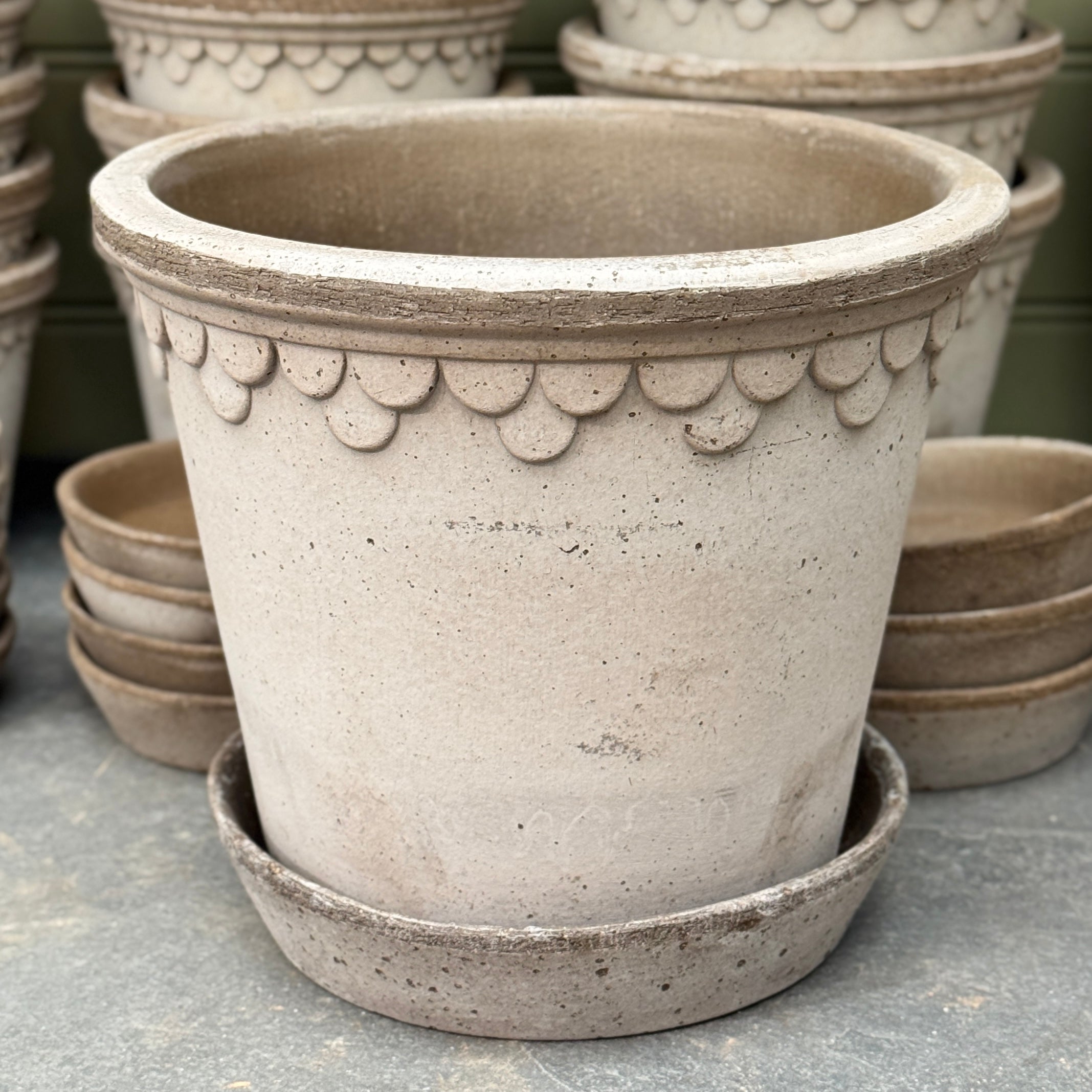 Bergs Potter Copenhagen Pot & Saucer Set - Grey Terracotta