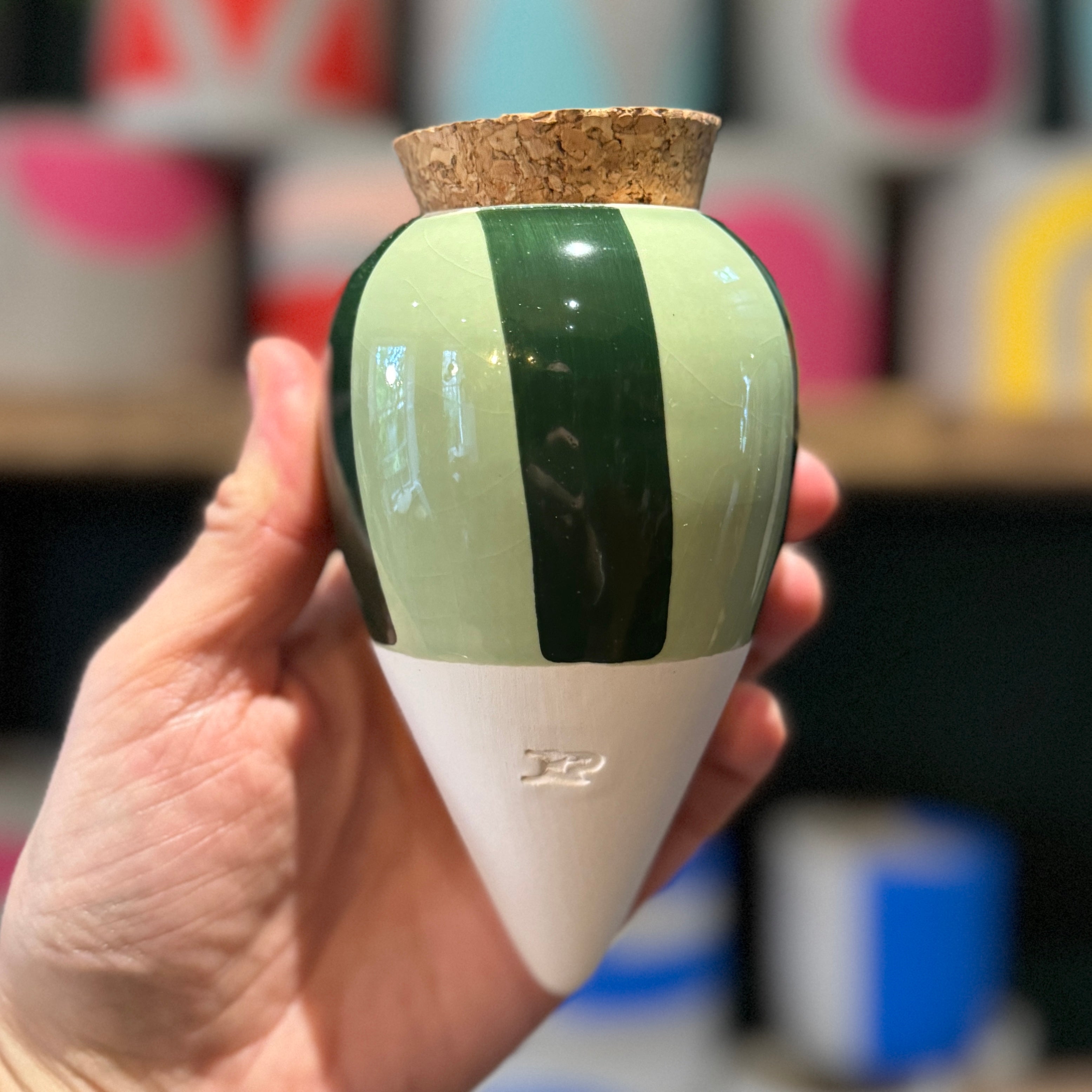 Ollas by Pepin | Natural Plant Watering System