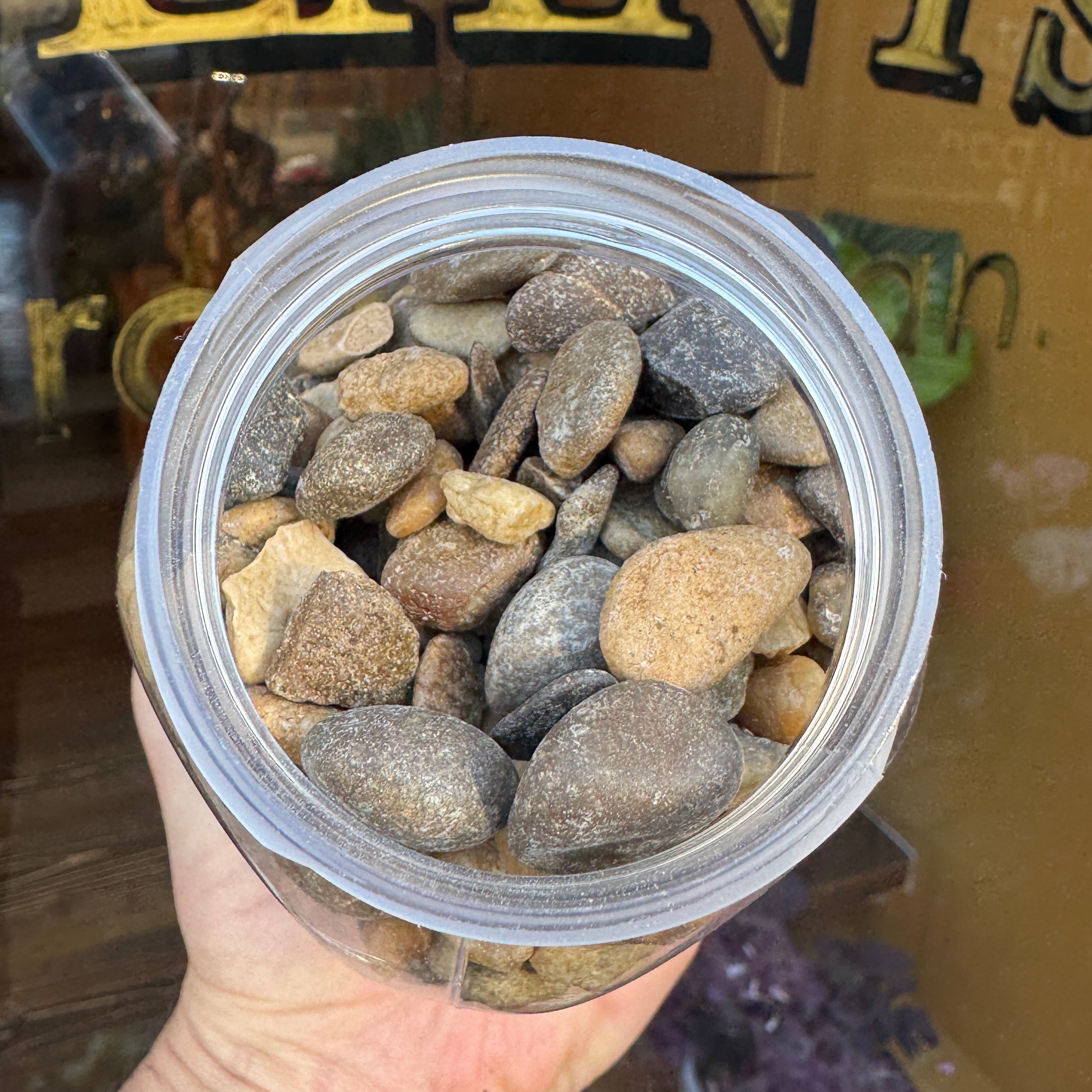 Decorative Pebbles – Natural Stone Mix