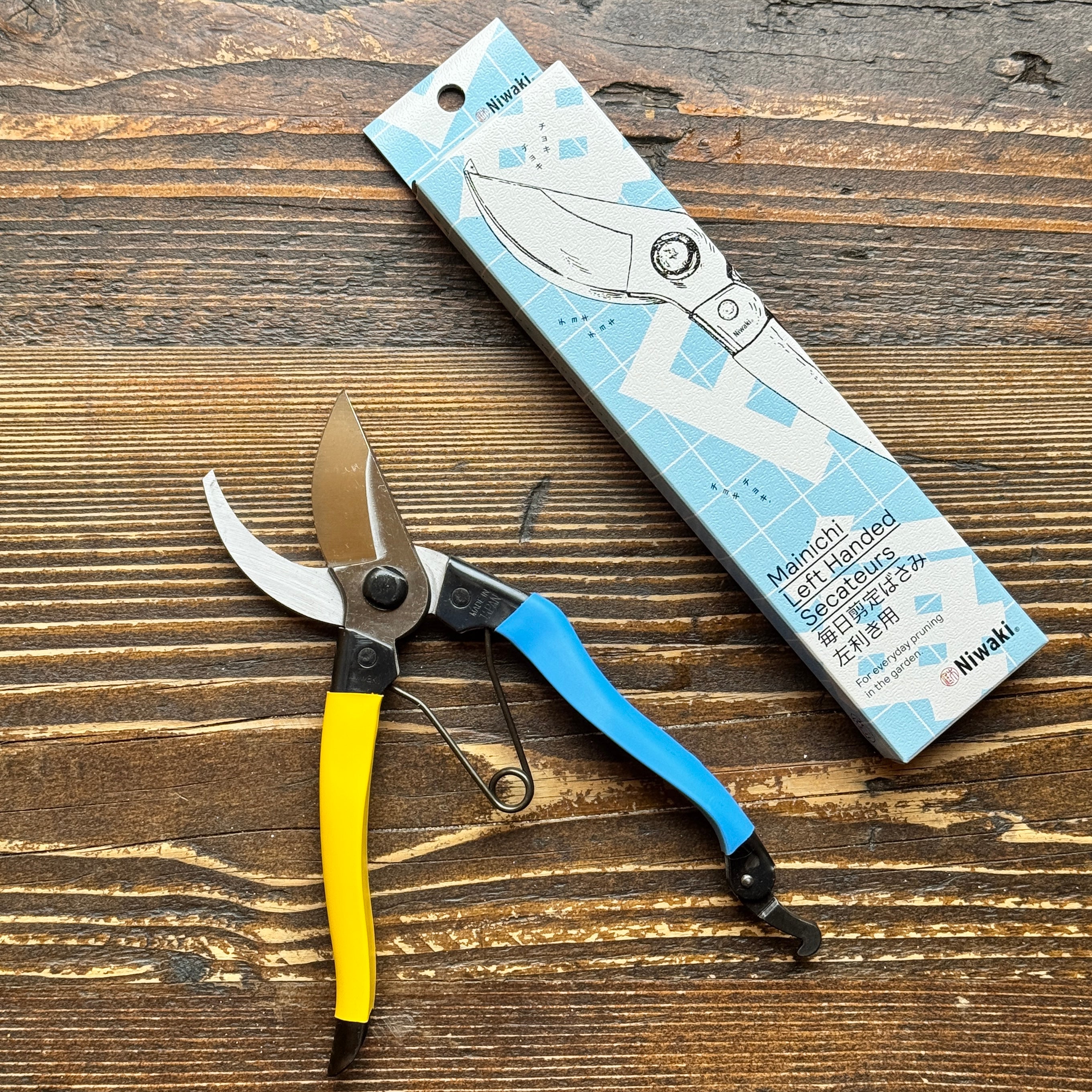 Niwaki Mainichi Left-Handed Secateurs