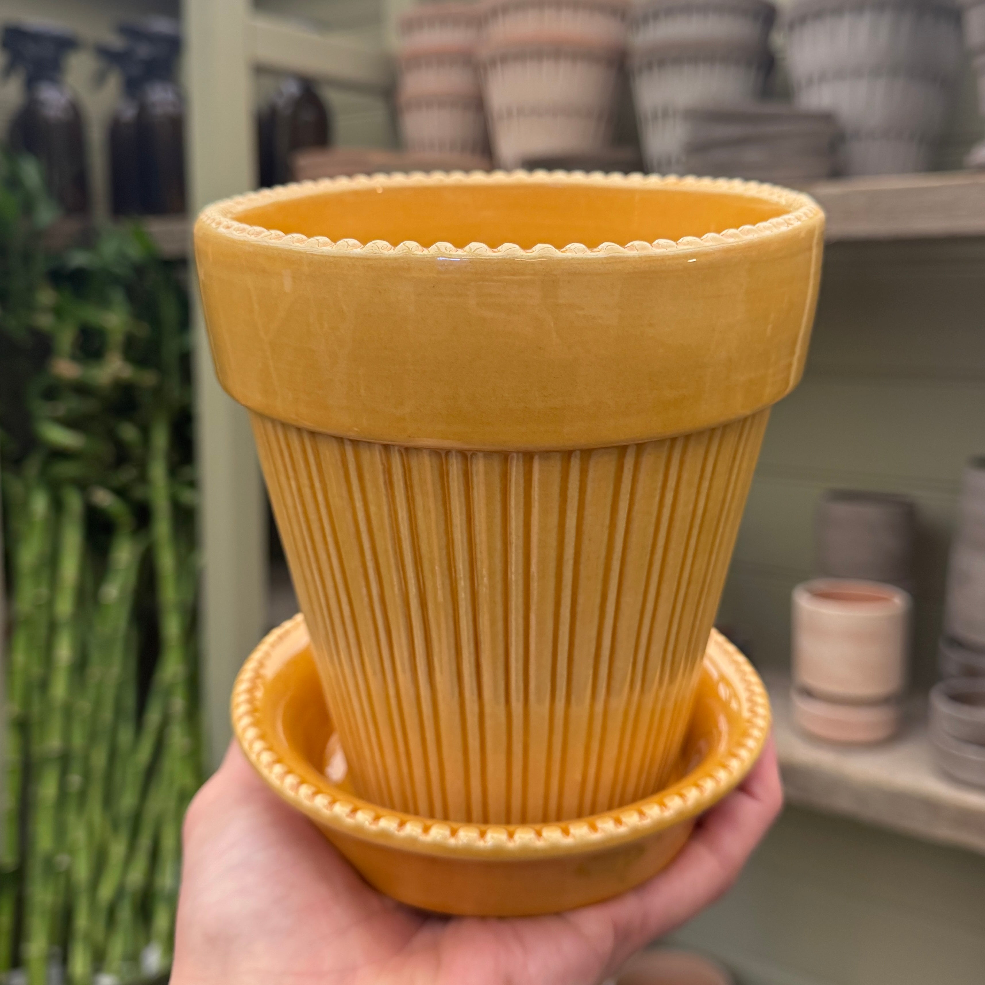 Bergs Potter Simona Pot – Amber Yellow Glazed 14cm