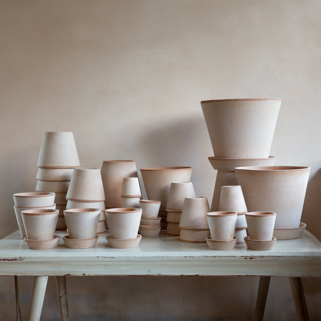 Bergs Potter Julie Pot & Saucer Set – Rosa Terracotta
