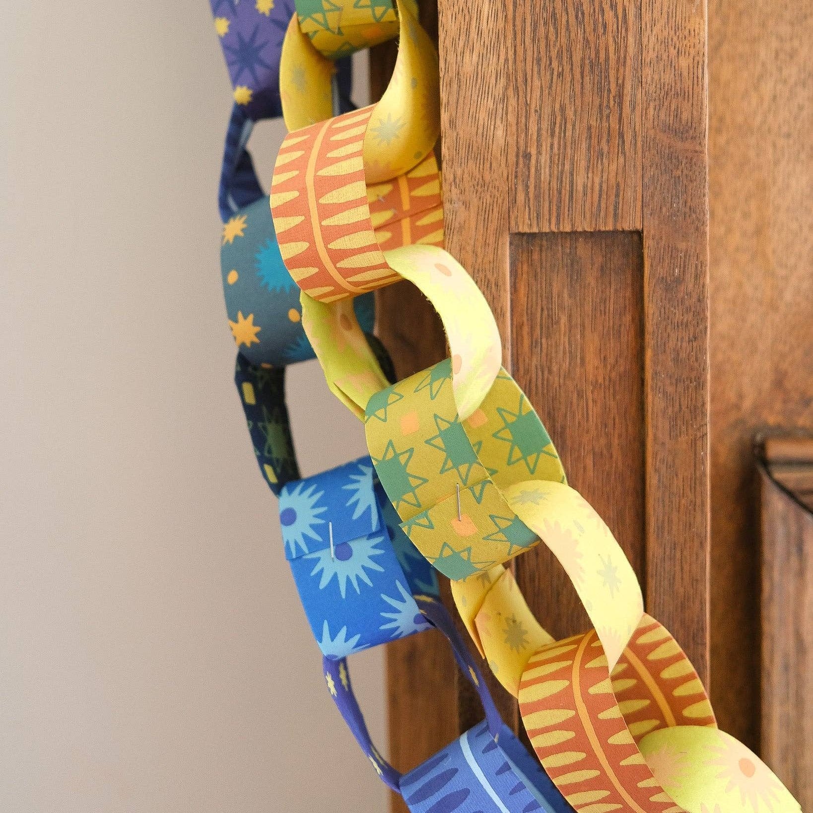 Yellow and Green Paper Chain Kit – East End Press