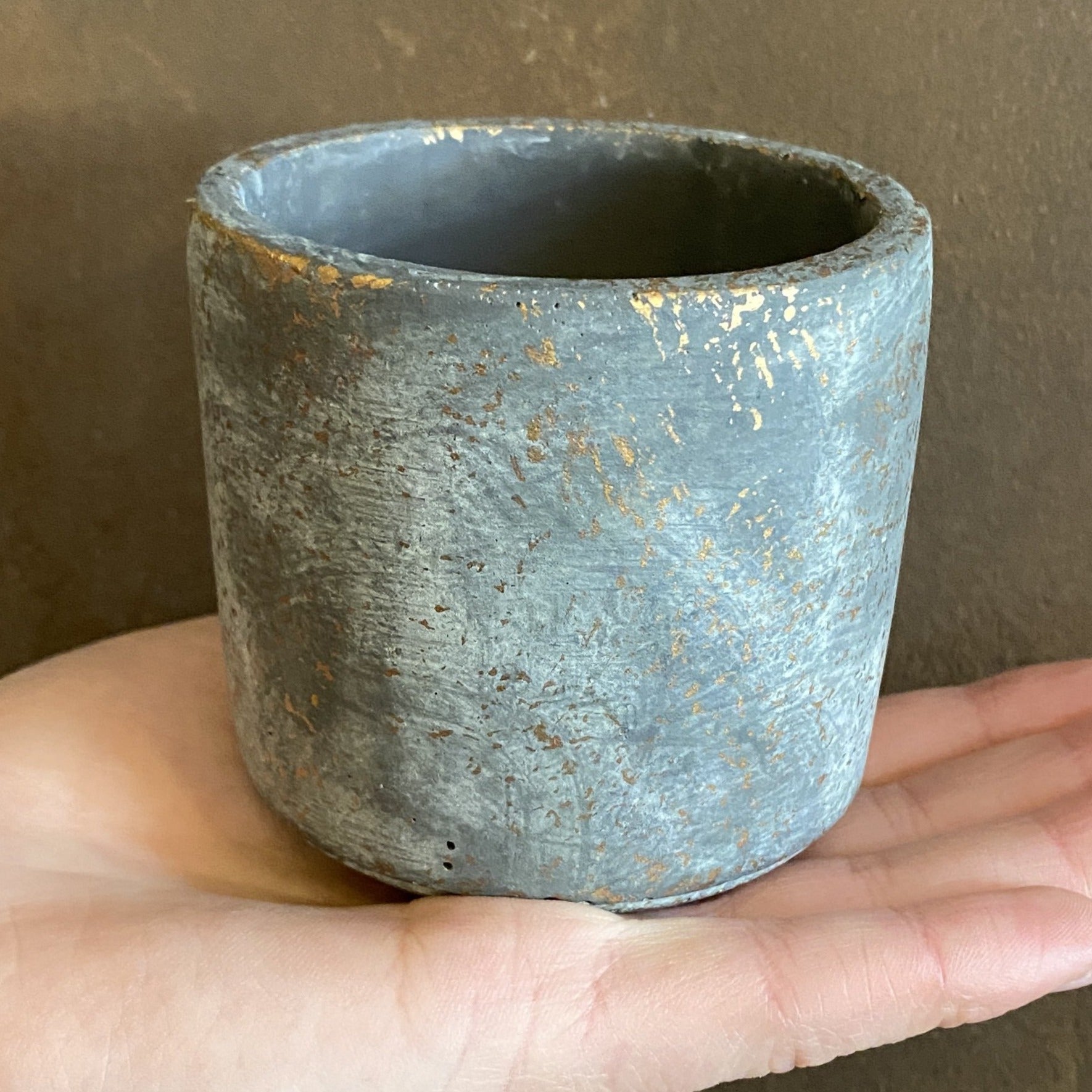 Cement Pot - Dark | 8cm - grow urban. UK