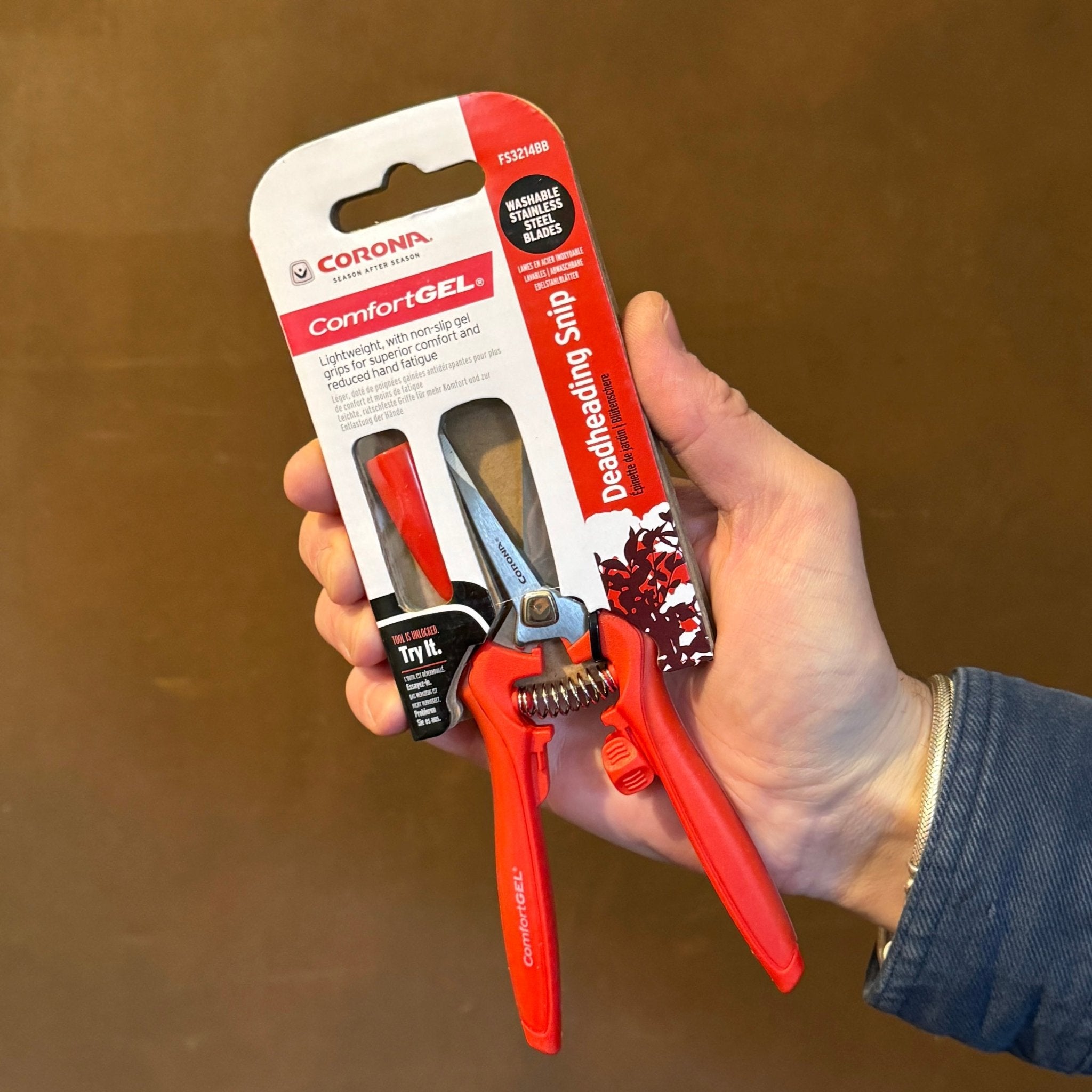 Deadheading Snips by Corona - grow urban. UK