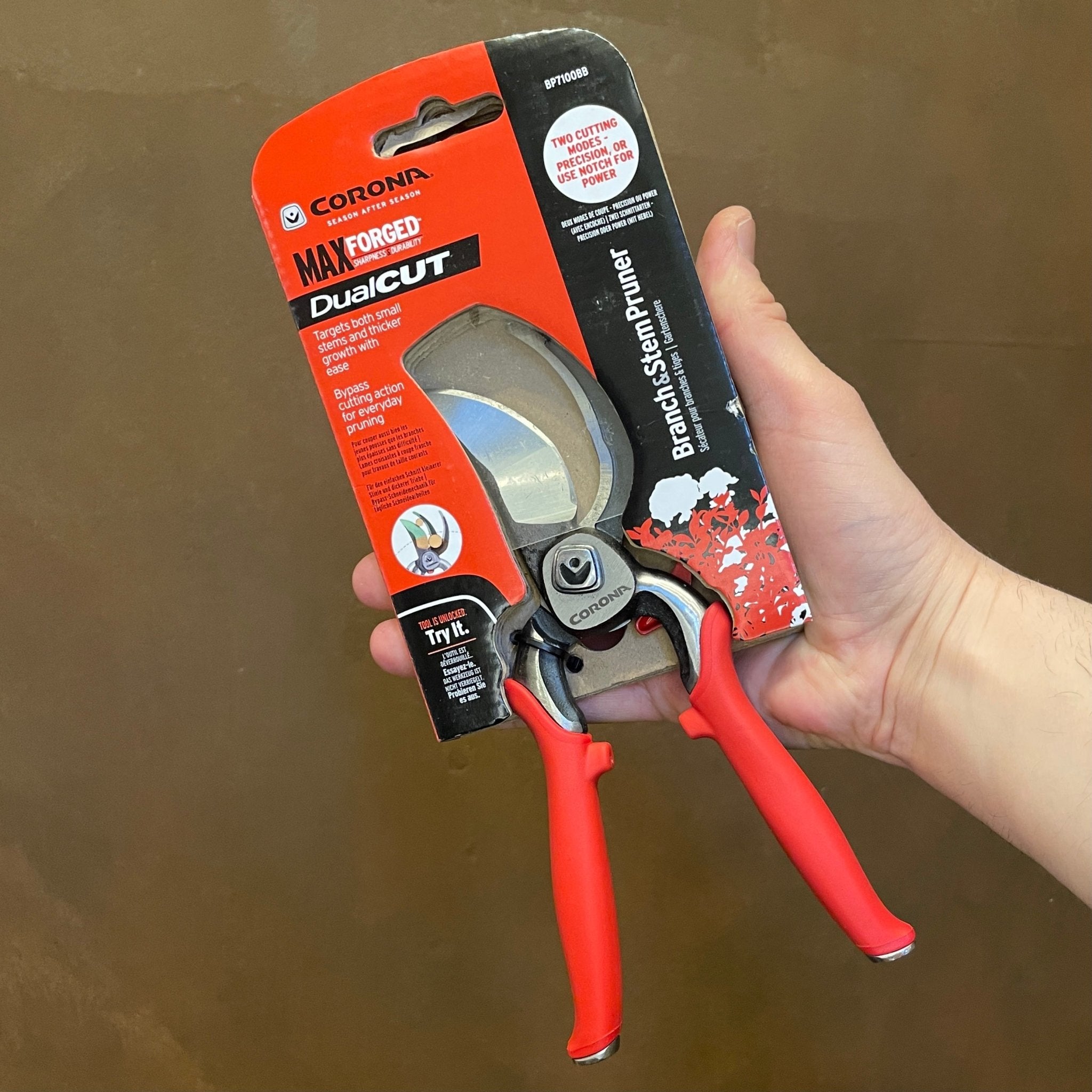 DualCUT Branch and Stem Pruner by Corona - grow urban. UK