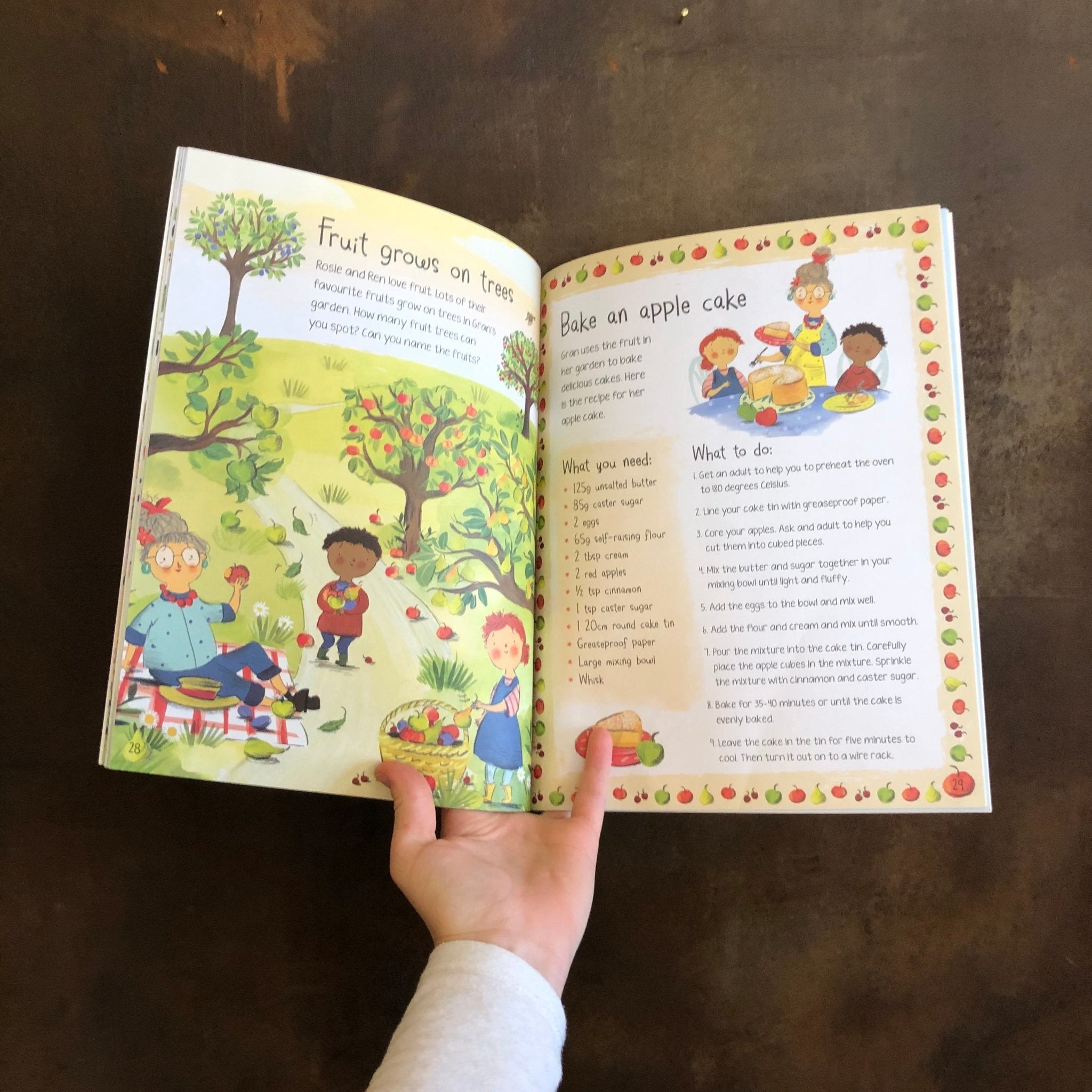 Growing Things (A Sticker & Activity Book) - grow urban. UK
