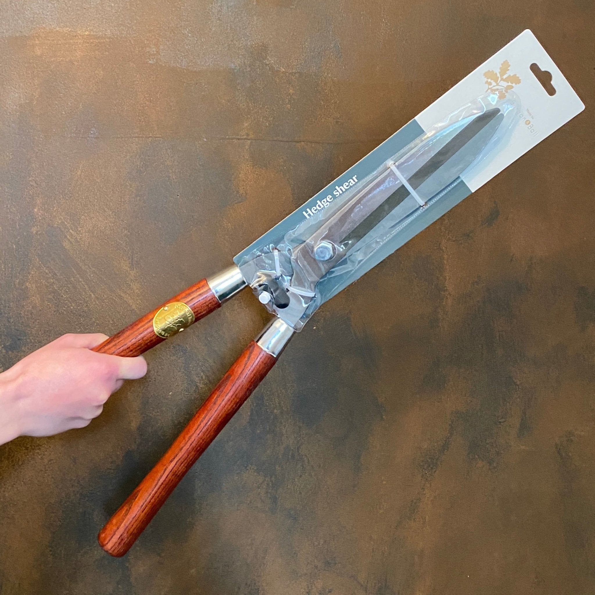 Hedge Shear by Burgon & Ball - grow urban. UK