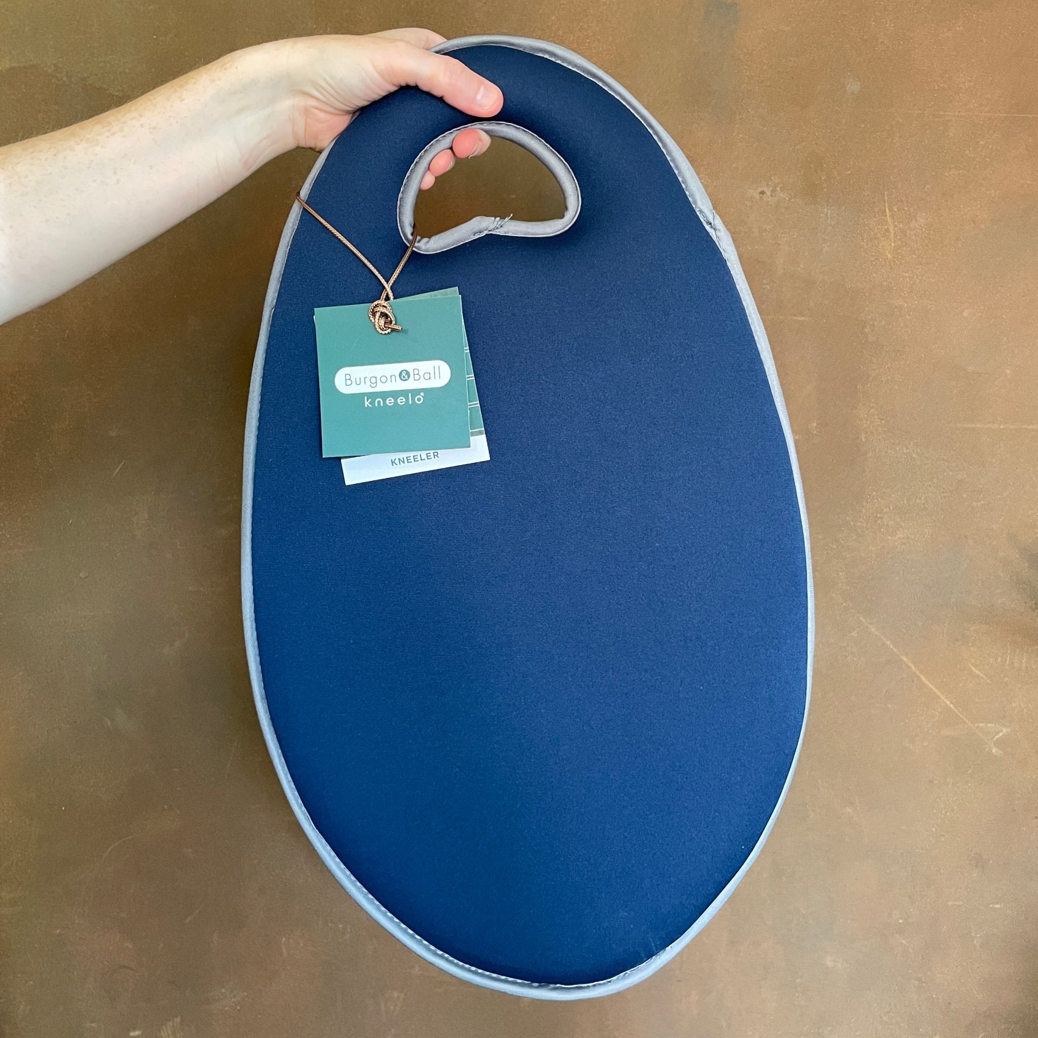 Kneelo® Garden Kneeler by Burgon & Ball - grow urban. UK