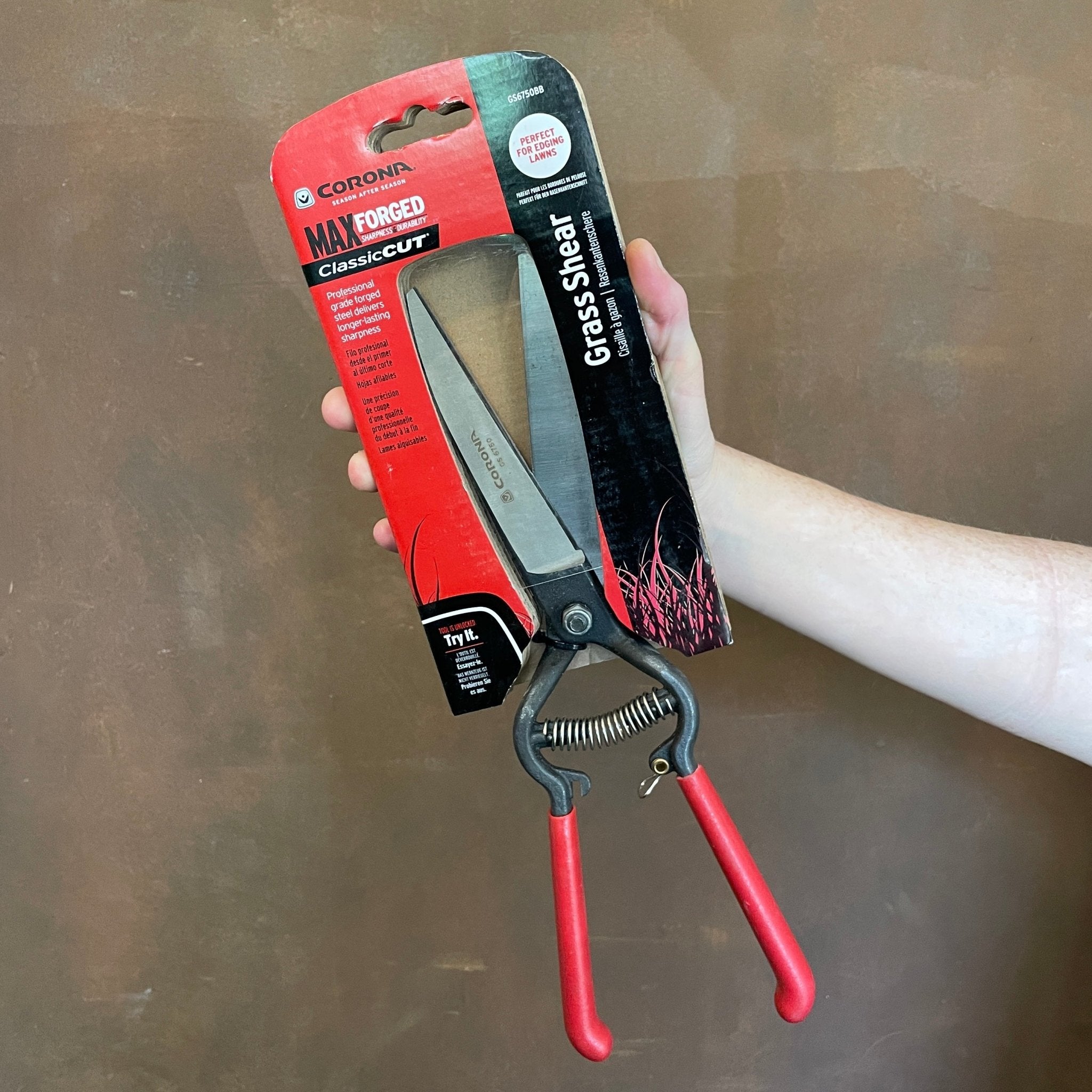 Max Forged ClassicCUT Grass Shear by Corona - grow urban. UK