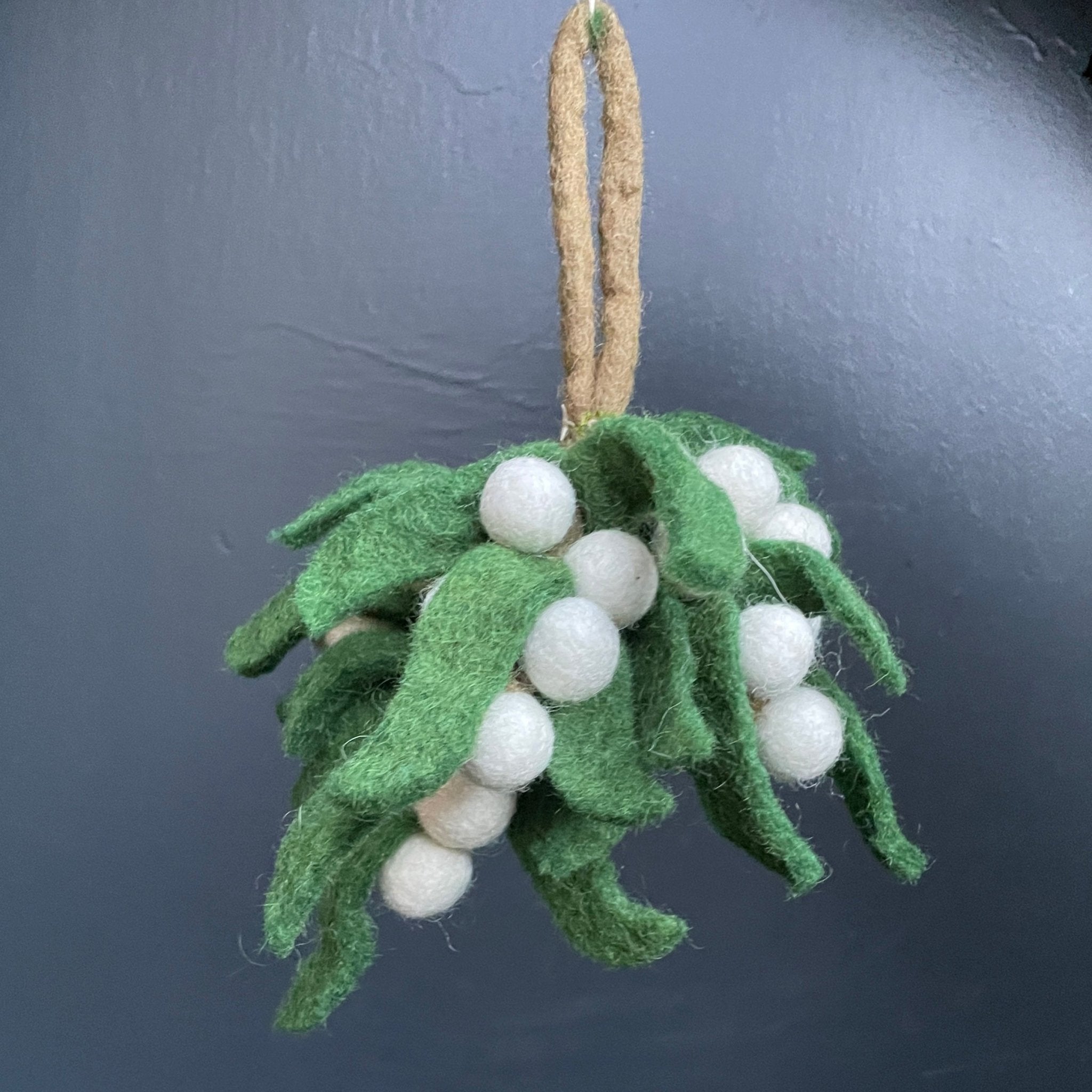 Mistletoe | Felt Christmas Decoration - grow urban. UK