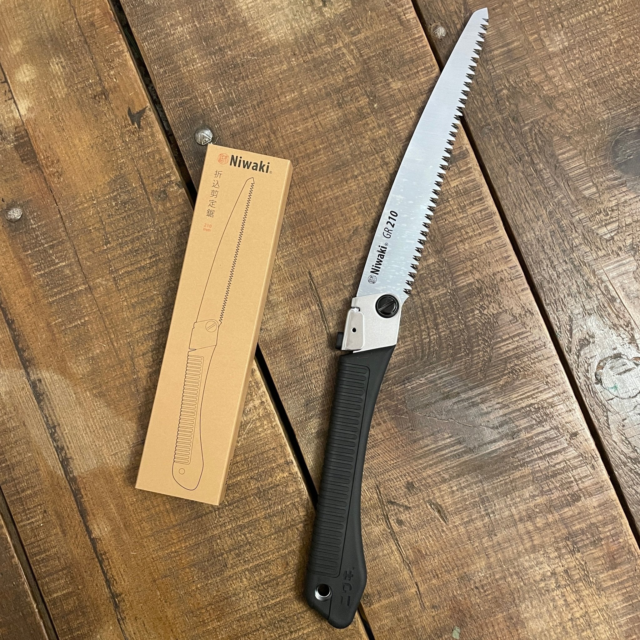 Niwaki Folding Saw - grow urban. UK