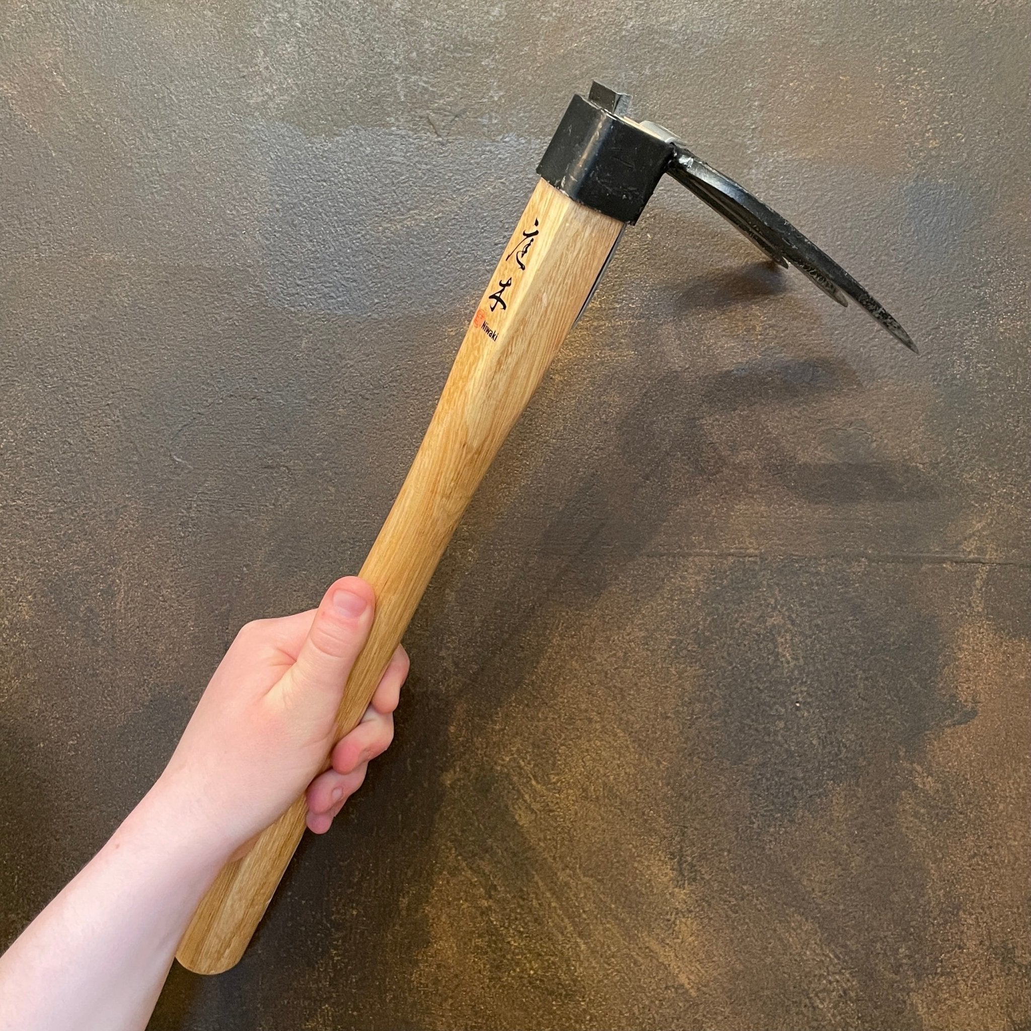 Niwaki Forked Hand Hoe - grow urban. UK