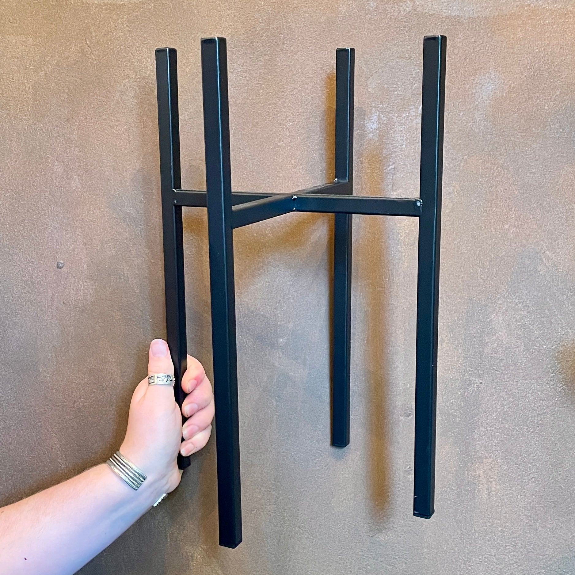 Plant Stand - Black - grow urban. UK