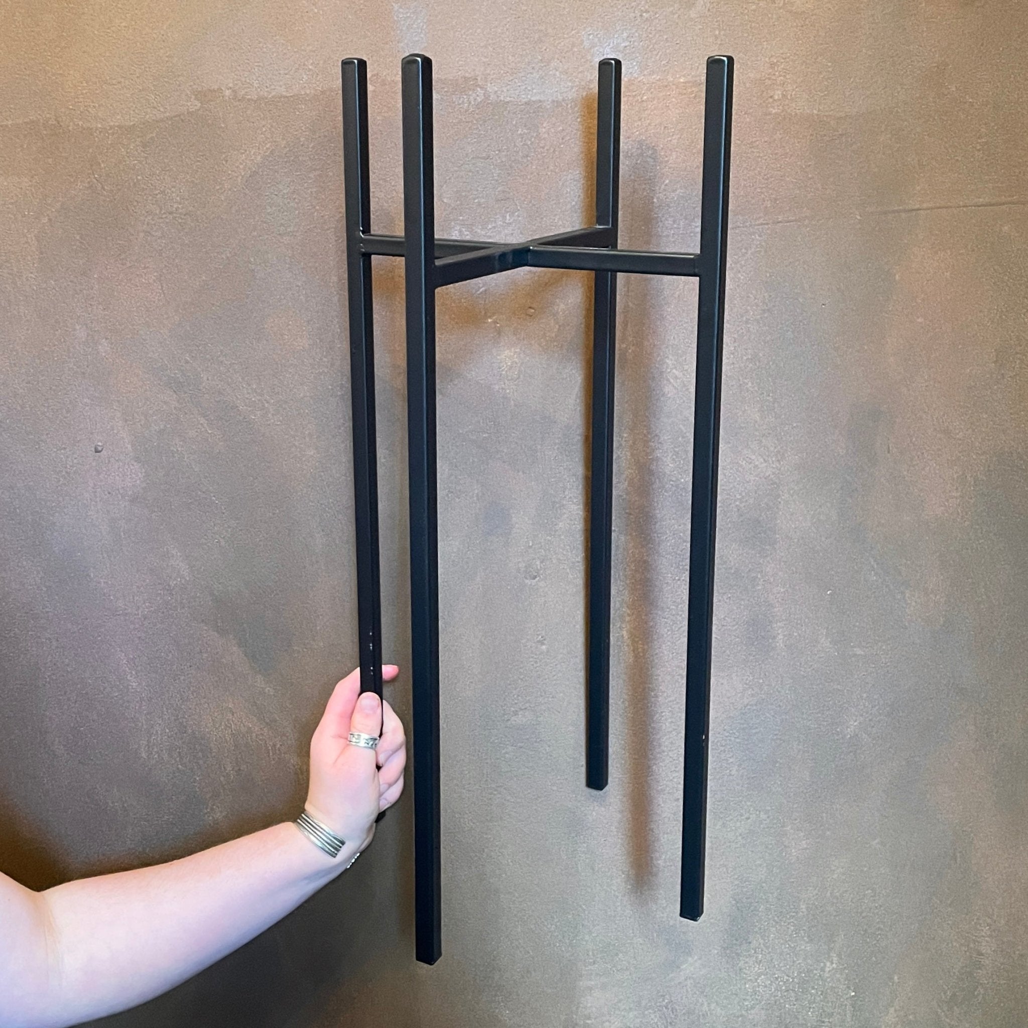 Plant Stand - Black - grow urban. UK