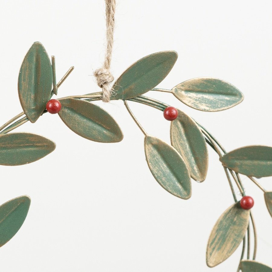 Red Berry Metal Christmas Wreath