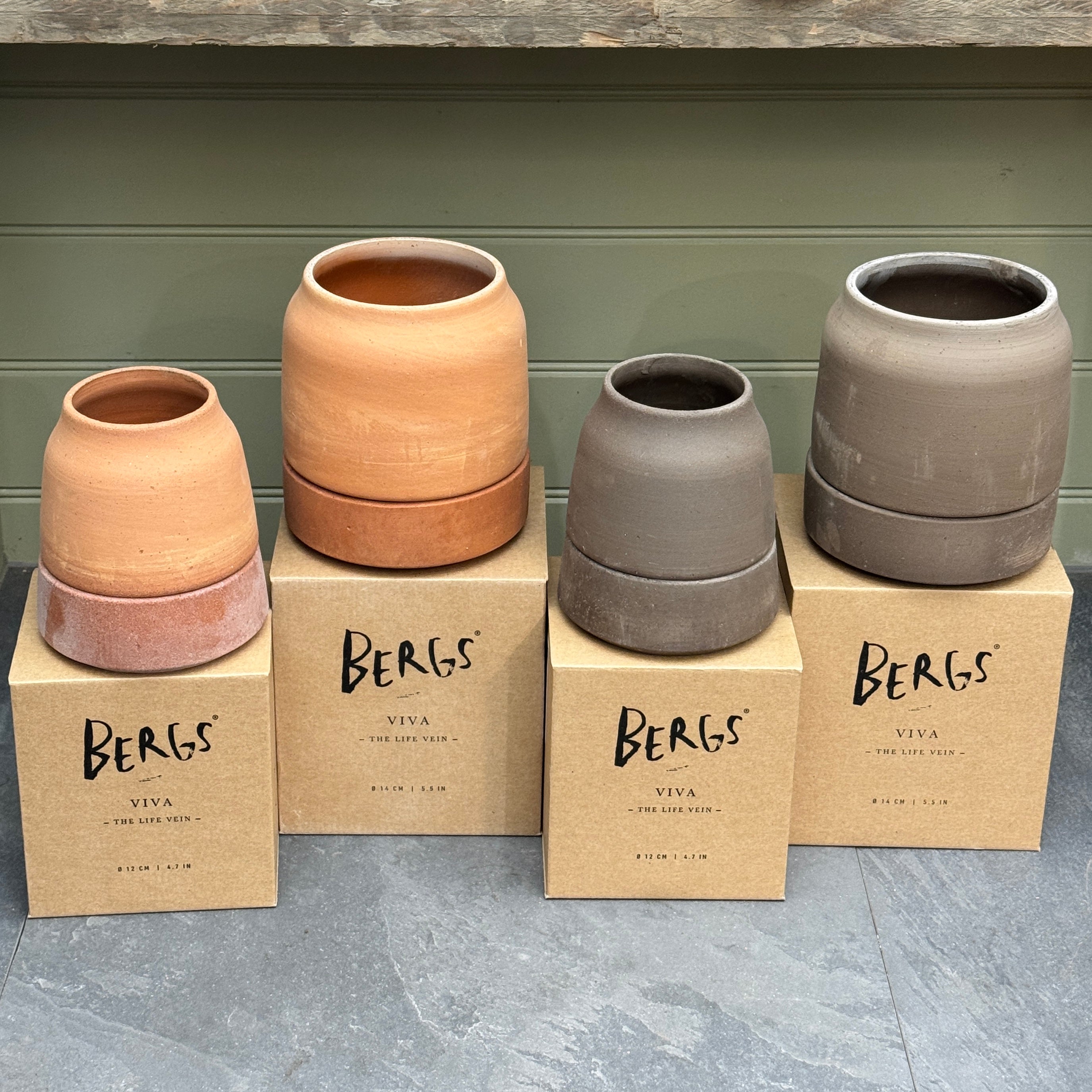 Bergs Potter Viva Self-Watering Pot