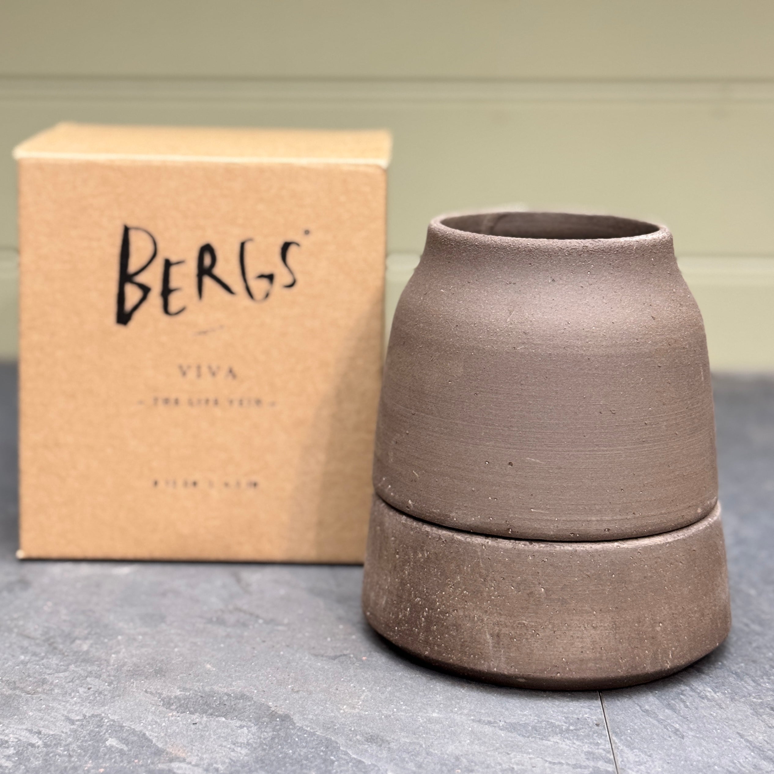 Bergs Potter Viva Self-Watering Pot