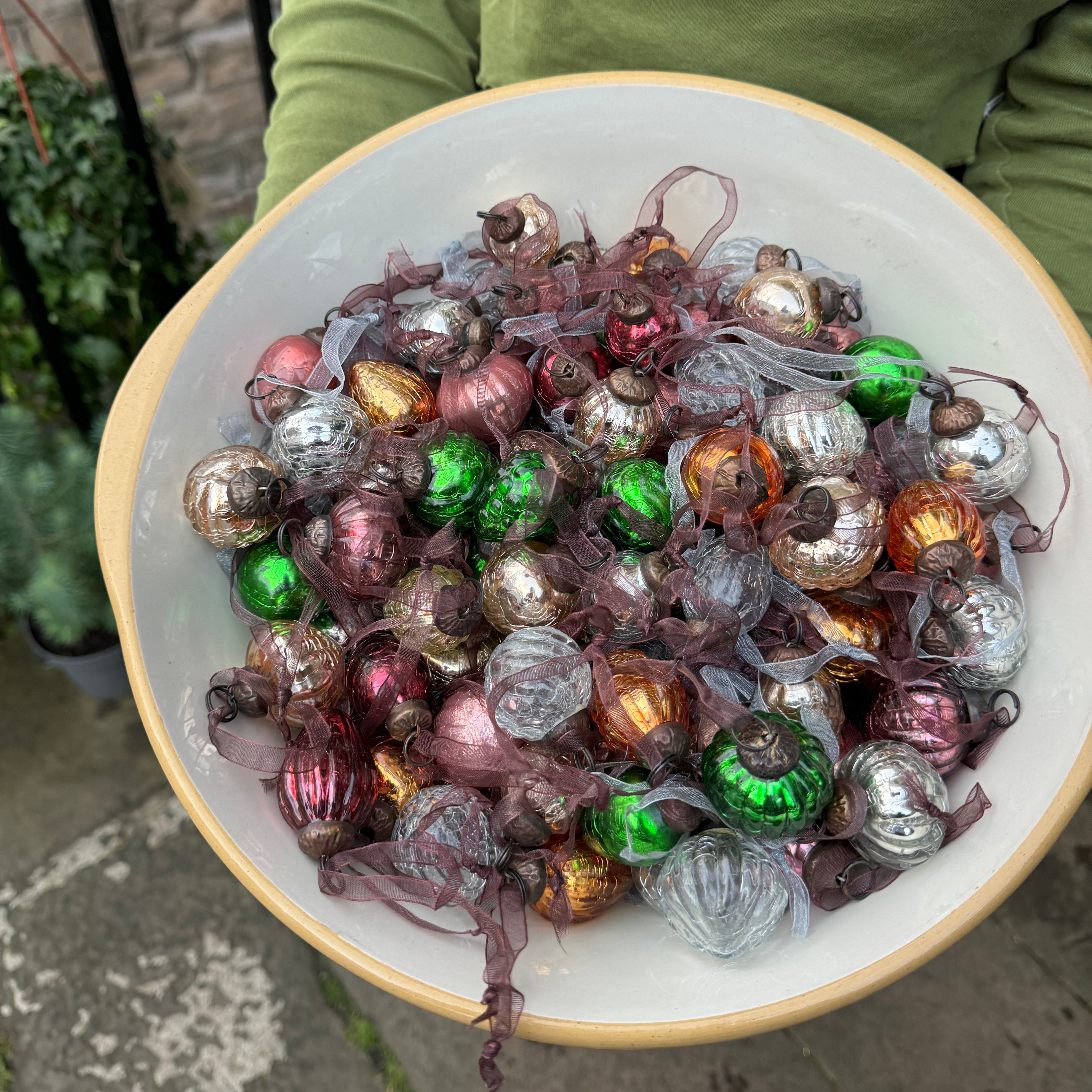 Mini Crackle Glass Baubles (Lucky Dip)