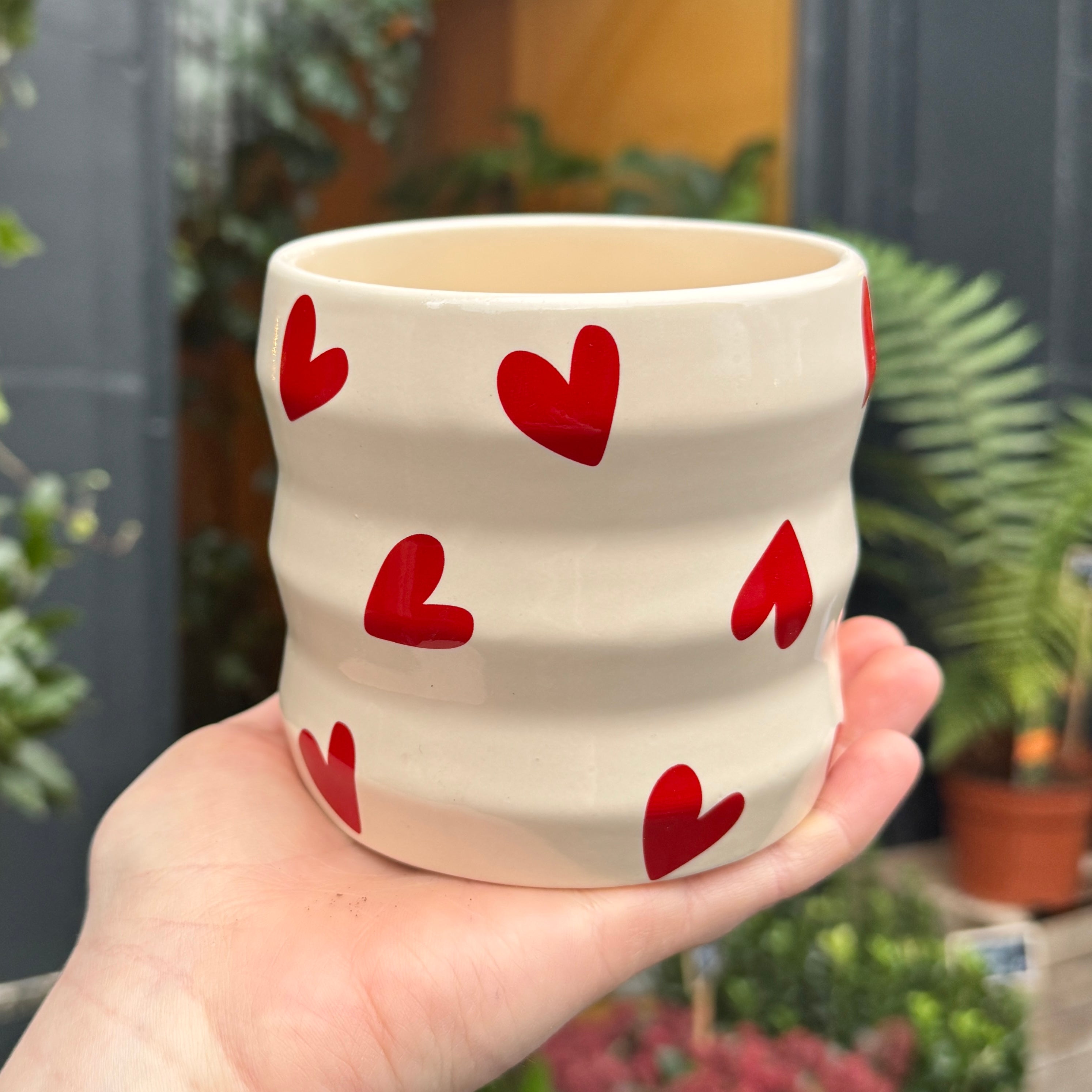 White Ceramic Hearts Plant Pot – Limited Edition