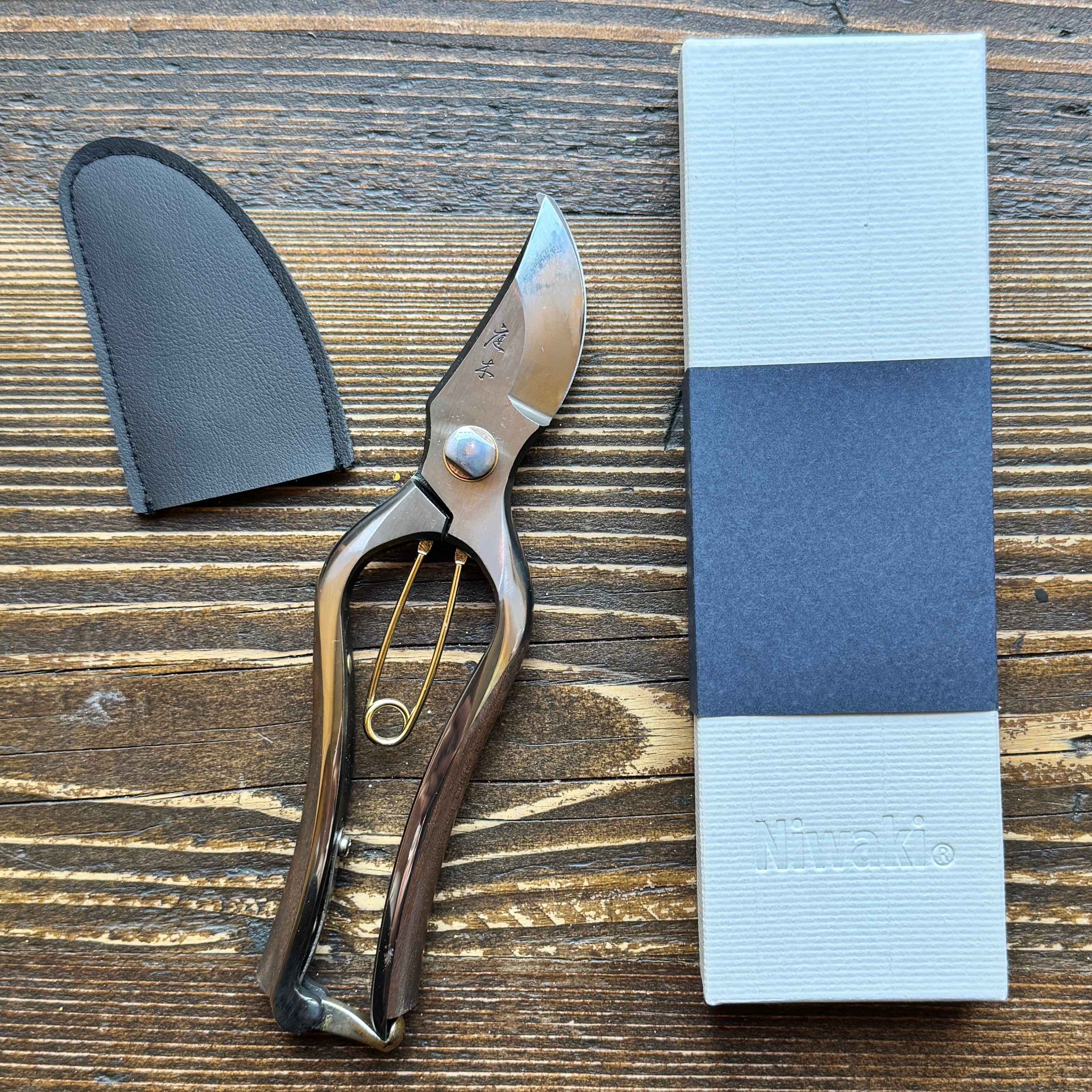 Niwaki Kurumi Secateurs