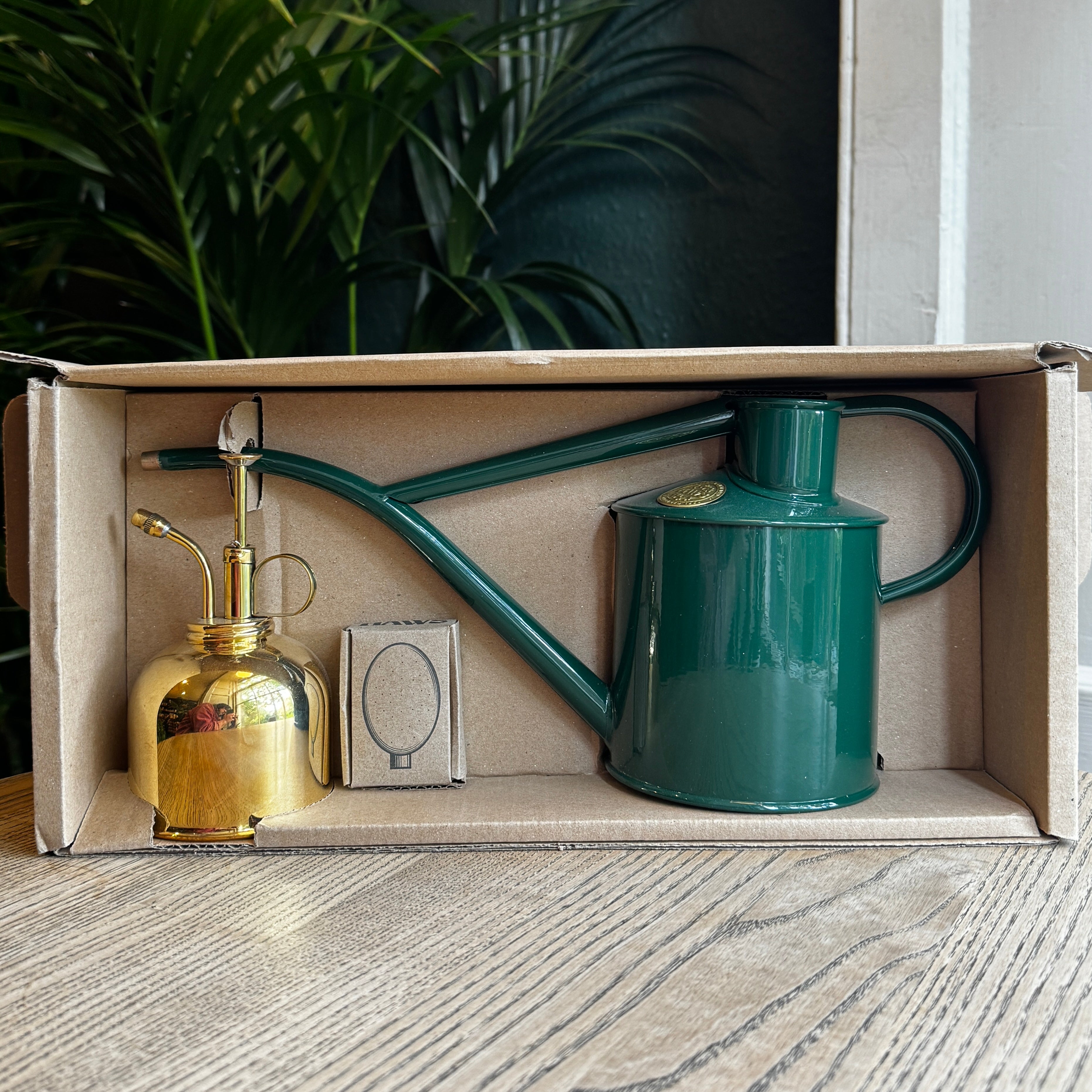 Haws | Green Rowley Ripple & Brass Smethwick Spritzer