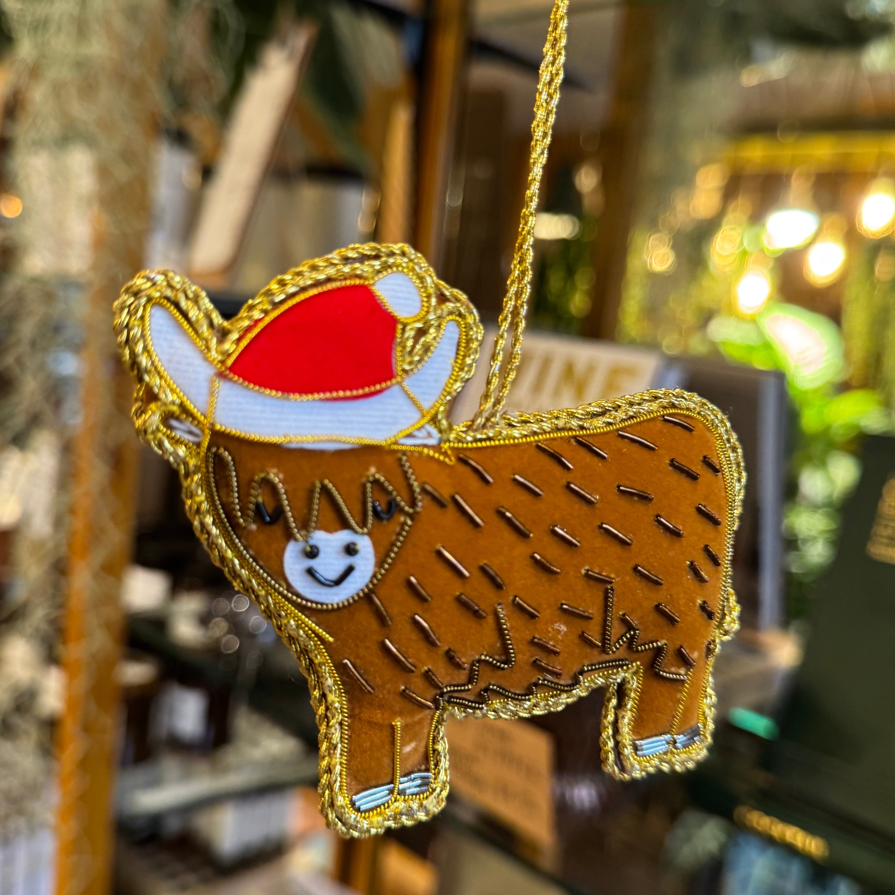 Highland Cow | Zari Decoration