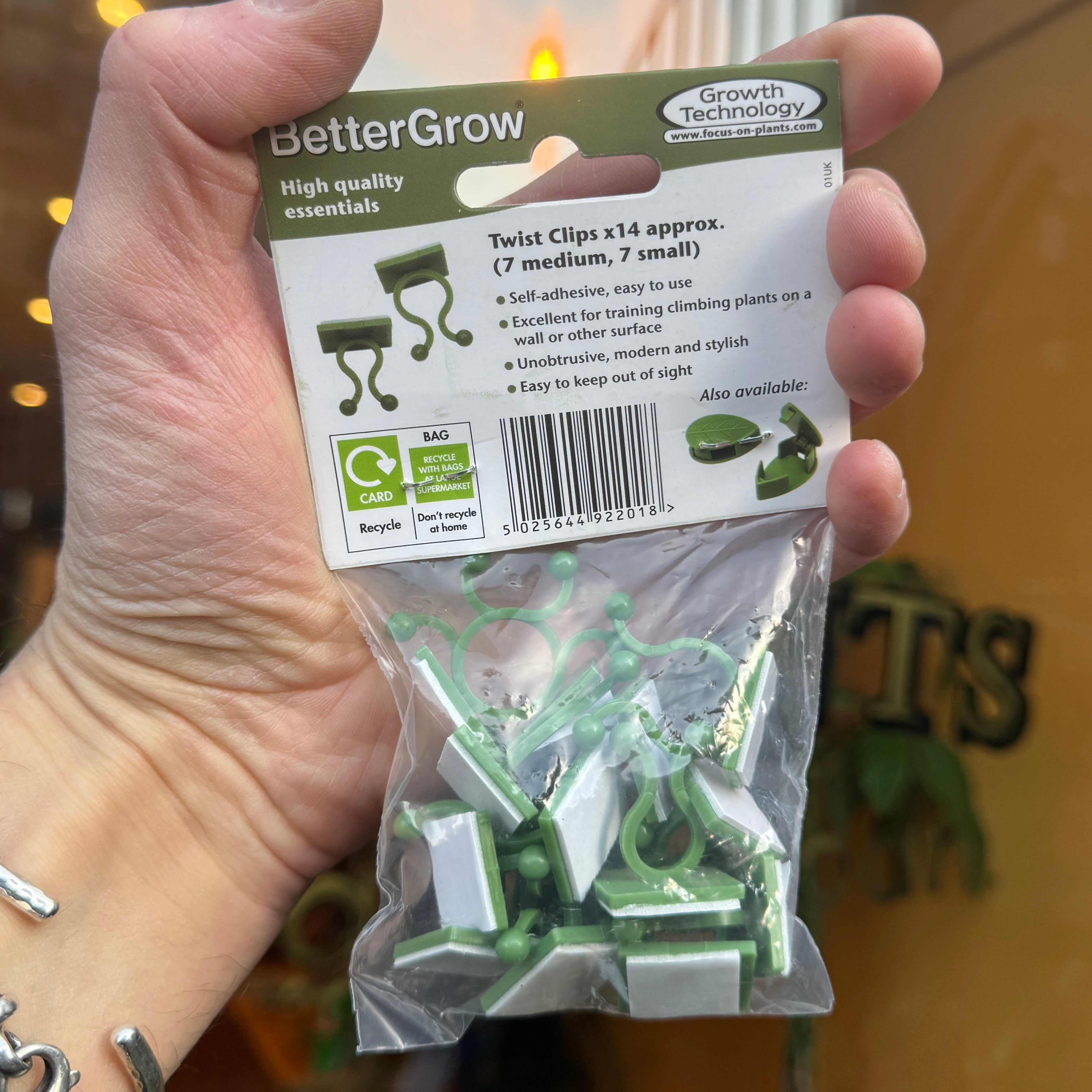 Twist Clips | Self-Adhesive Support Clips for Climbing Houseplants