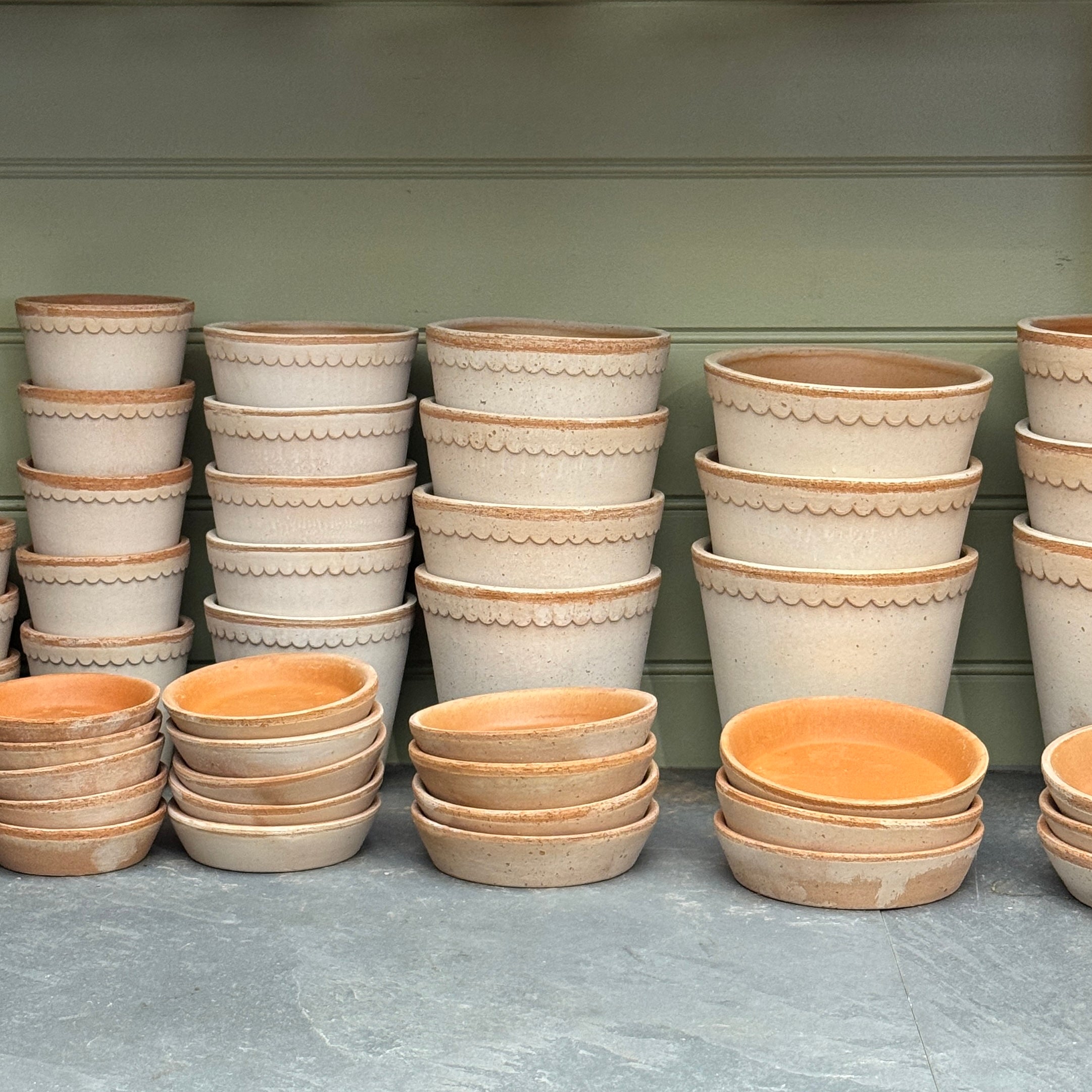Bergs Potter Helena Pot & Saucer Set – Rosa Terracotta