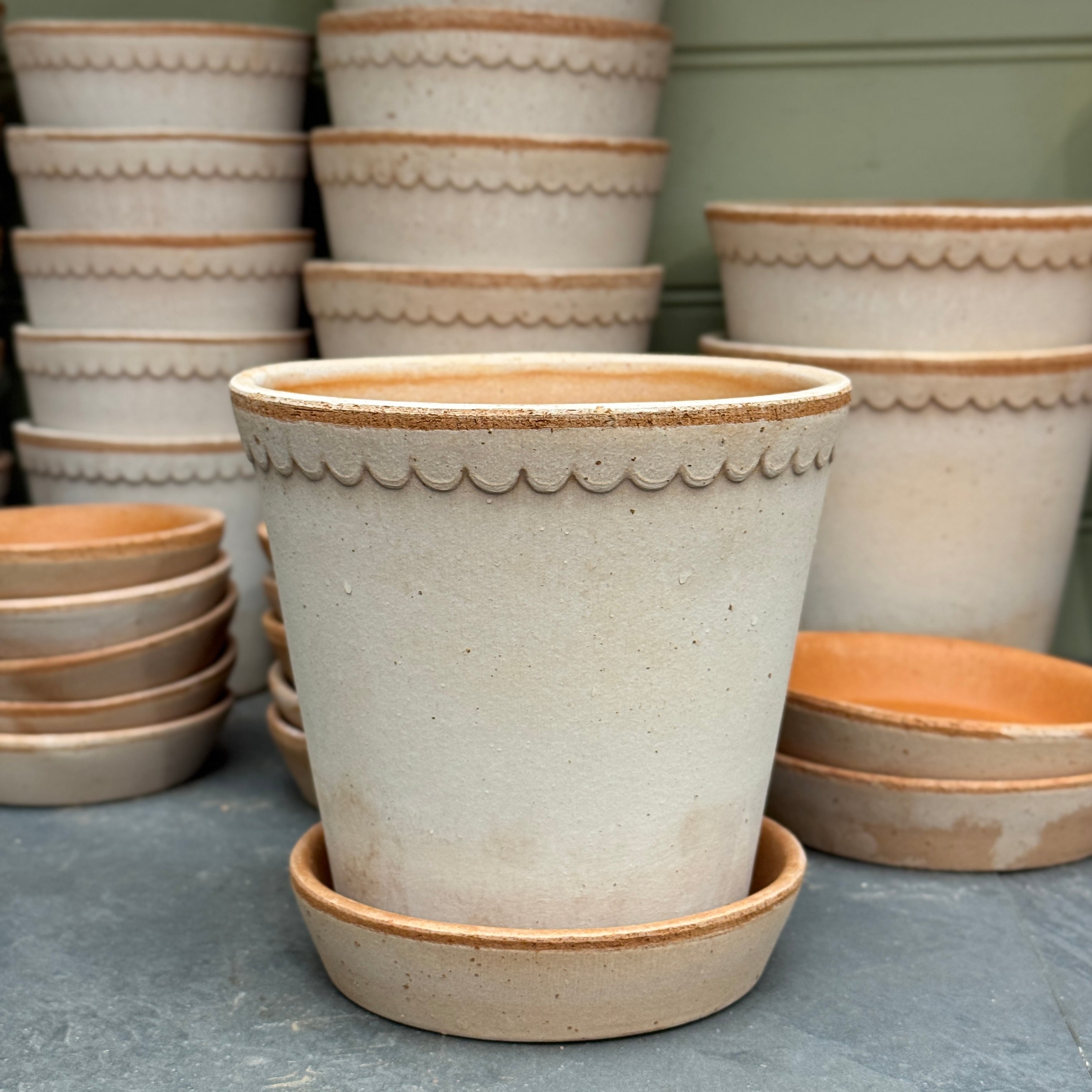 Bergs Potter Helena Pot & Saucer Set – Rosa Terracotta