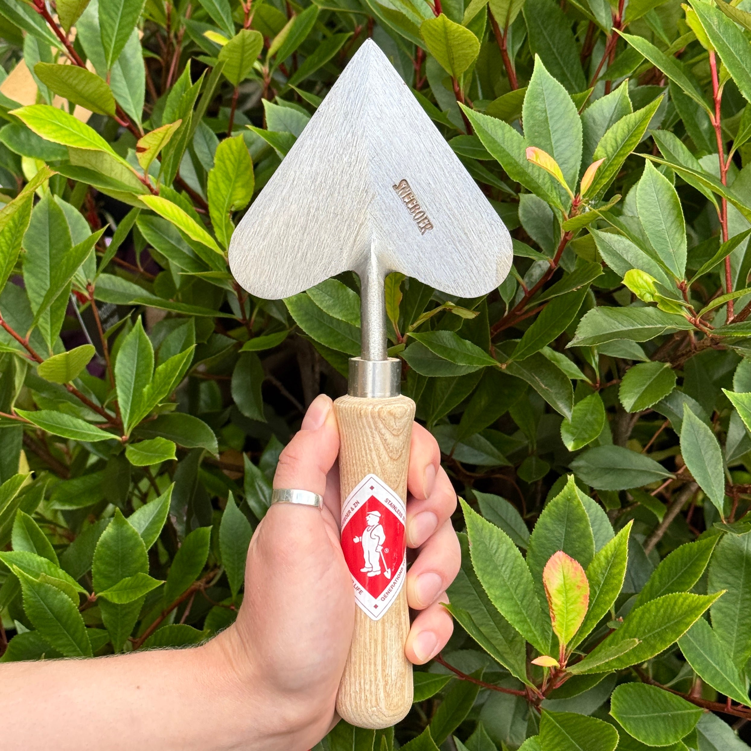 Heart Shaped Trowel | Sneeboer