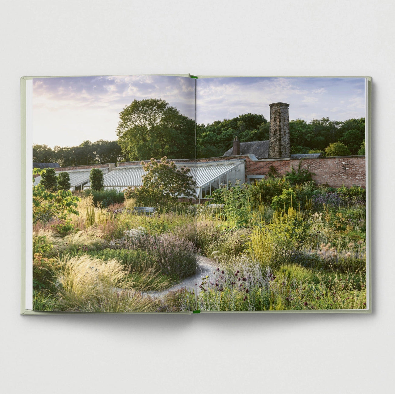 Britain's Best Gardens