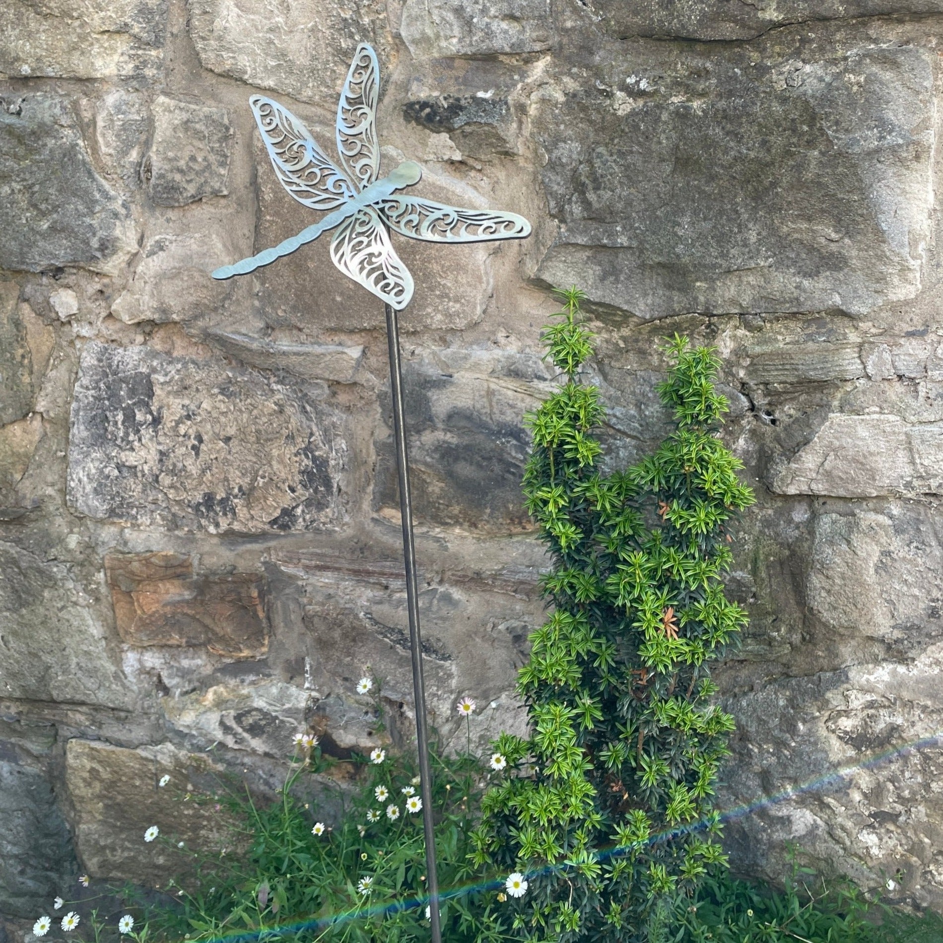 Dragonfly Garden Art - grow urban. UK