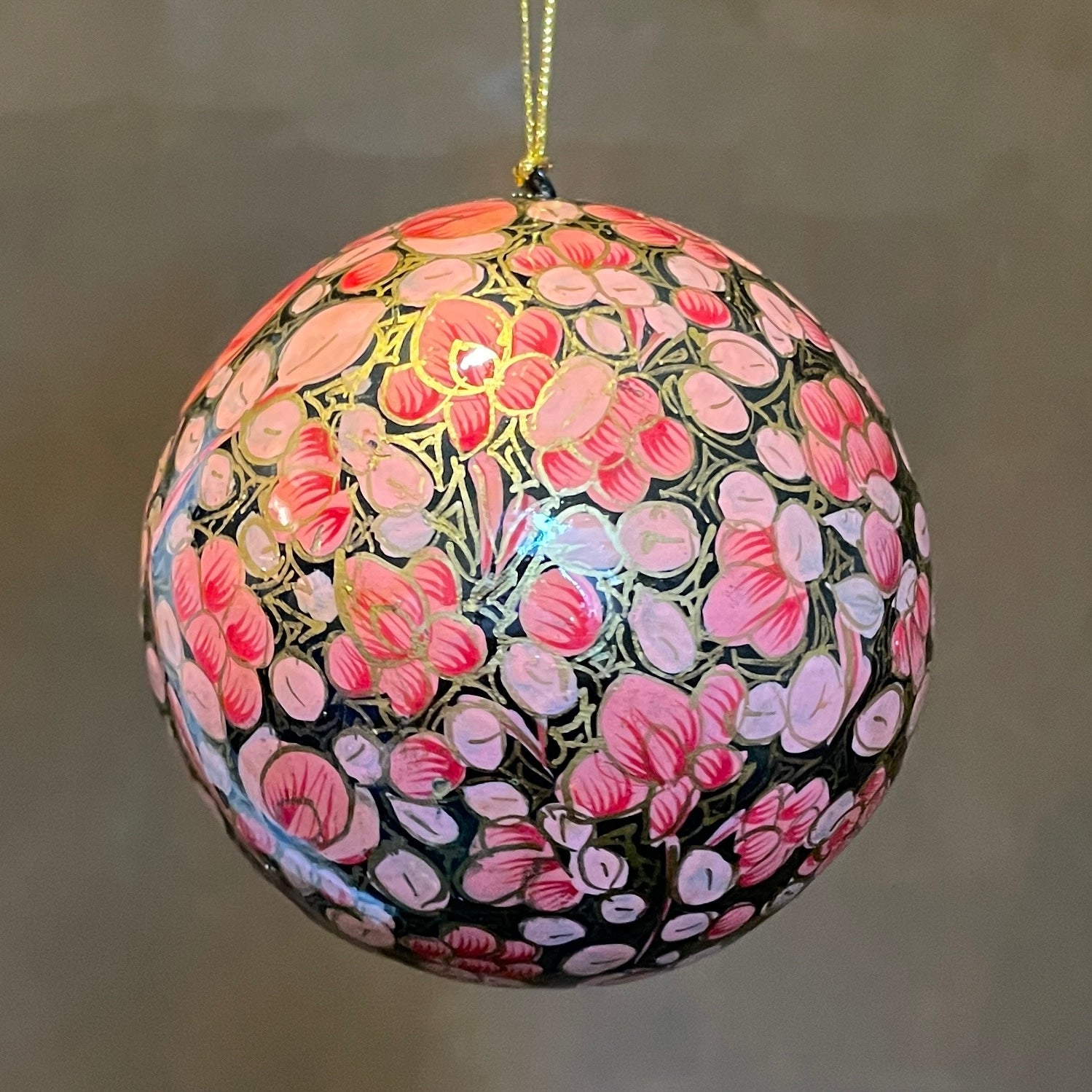 Hand Painted Bauble - Large - grow urban. UK